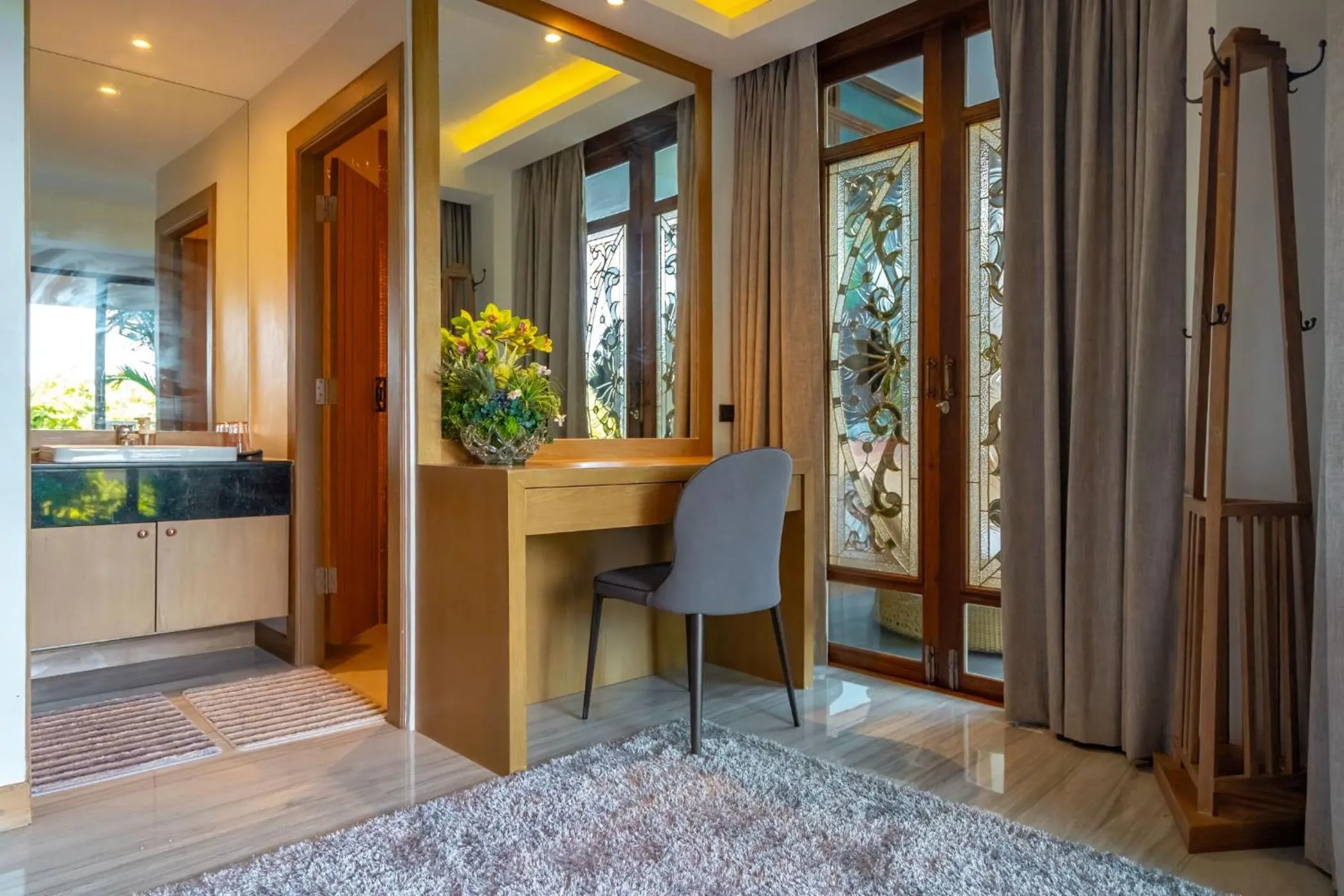 Seating area in Ocean Pearl Seaview Residence