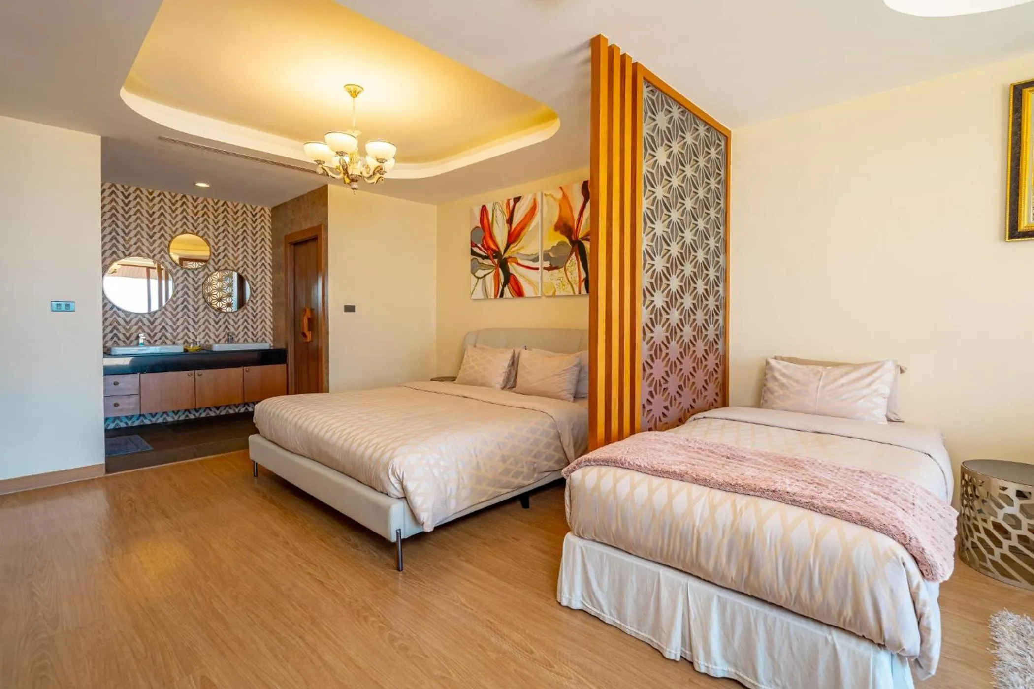 Bed in Ocean Pearl Seaview Residence