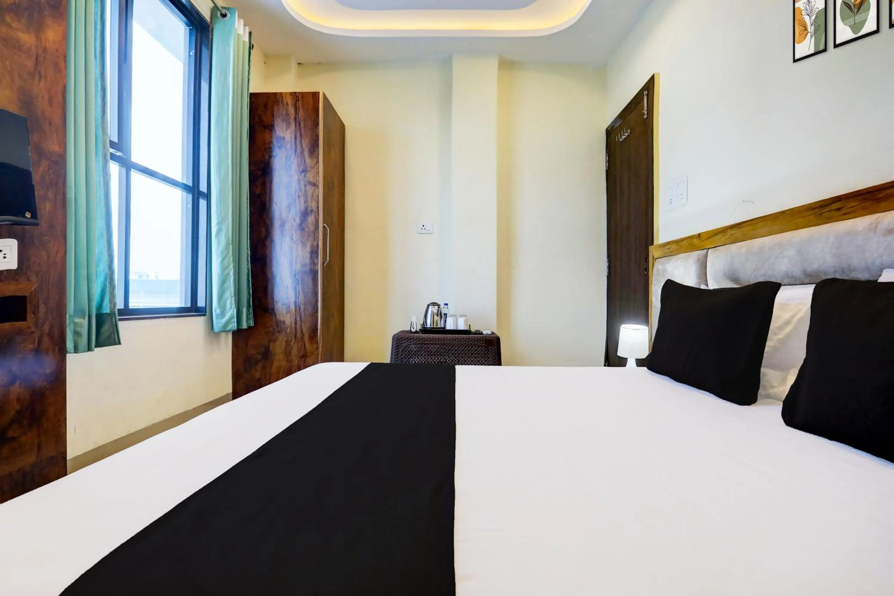 Bedroom, Bed in SPOT ON Hotel Shree Ji