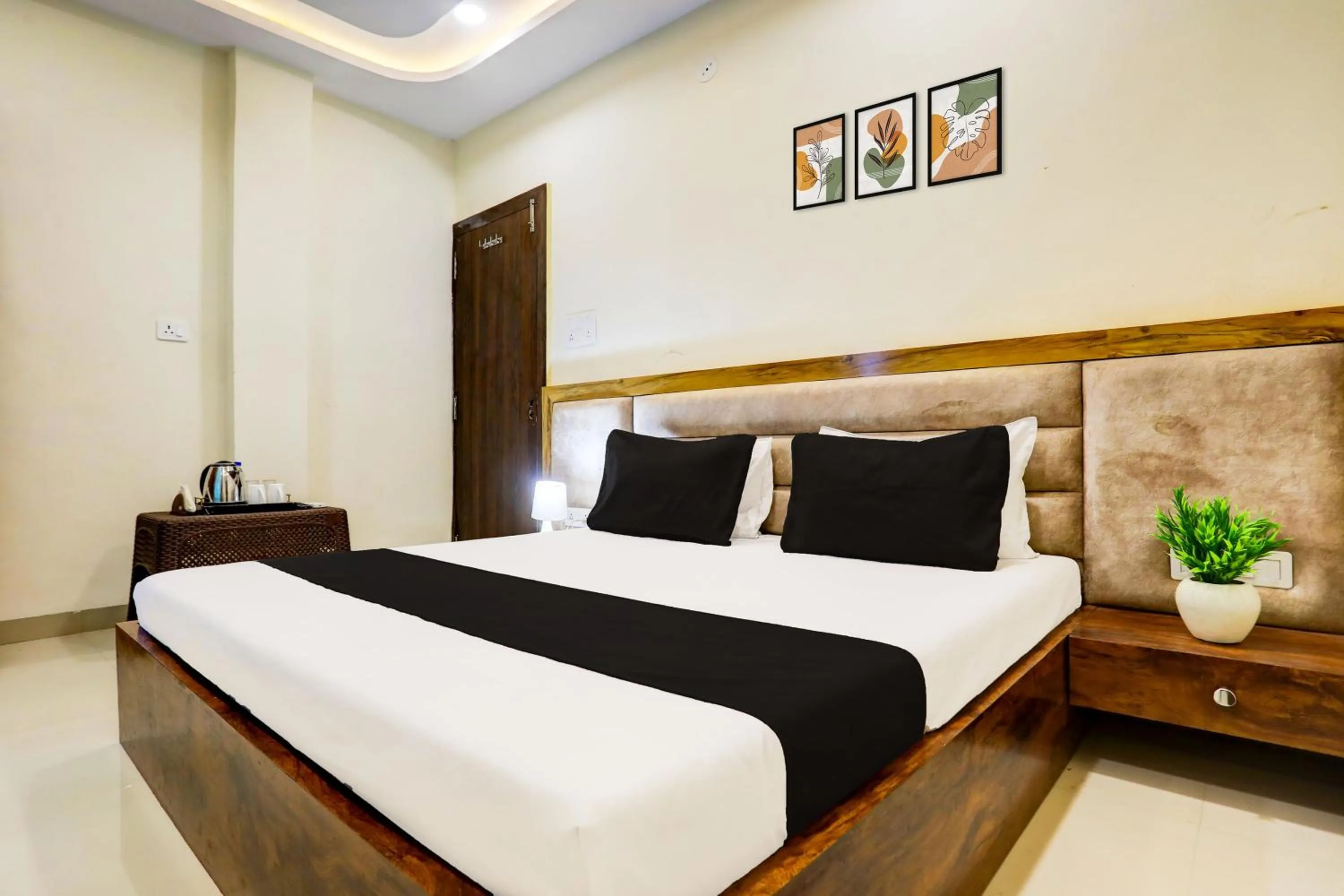 Bedroom, Bed in SPOT ON Hotel Shree Ji