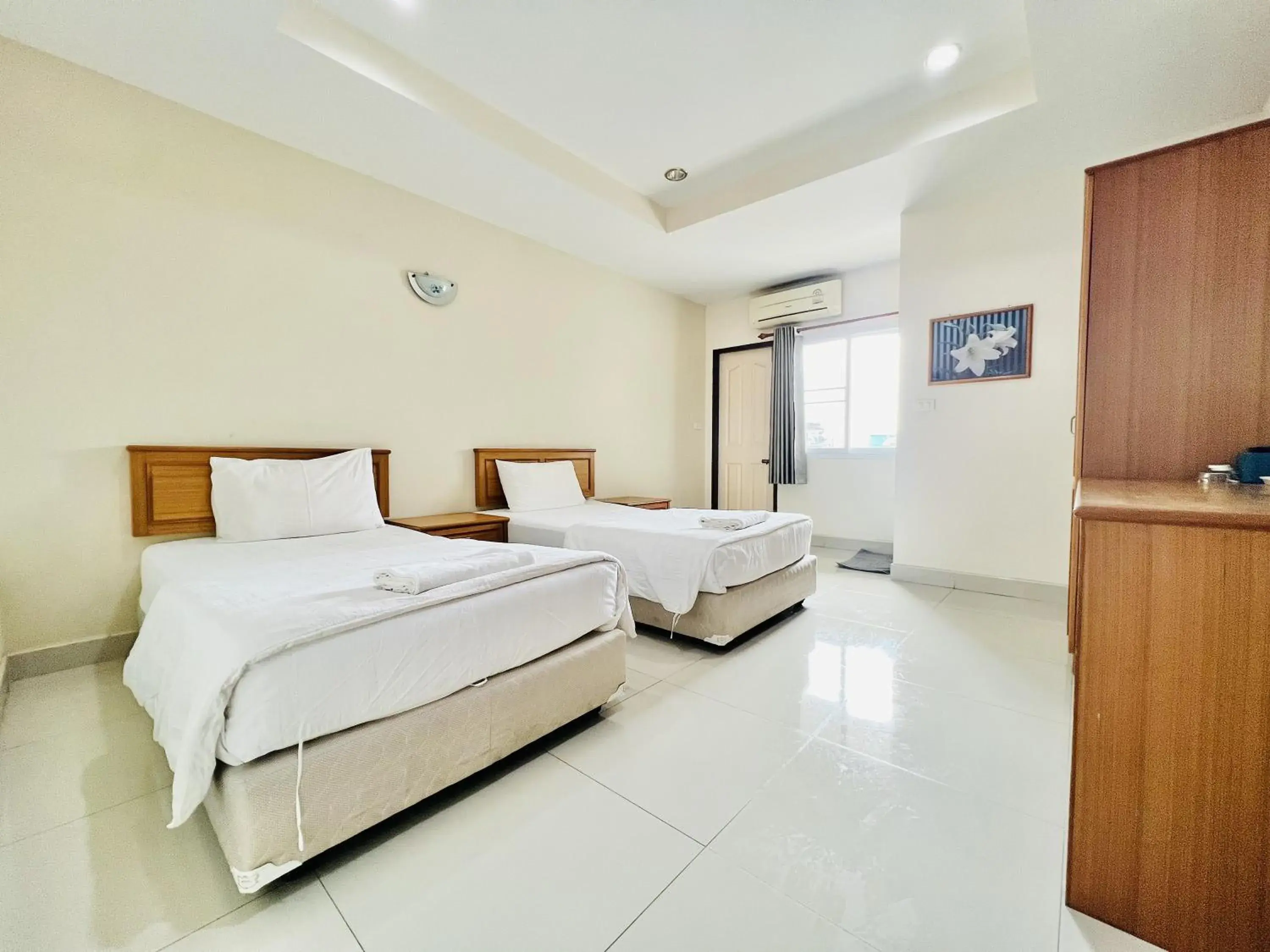 Standard Twin Room in Udon Perfect Mansion Standard Twin Room in Udon Perfect Mansion