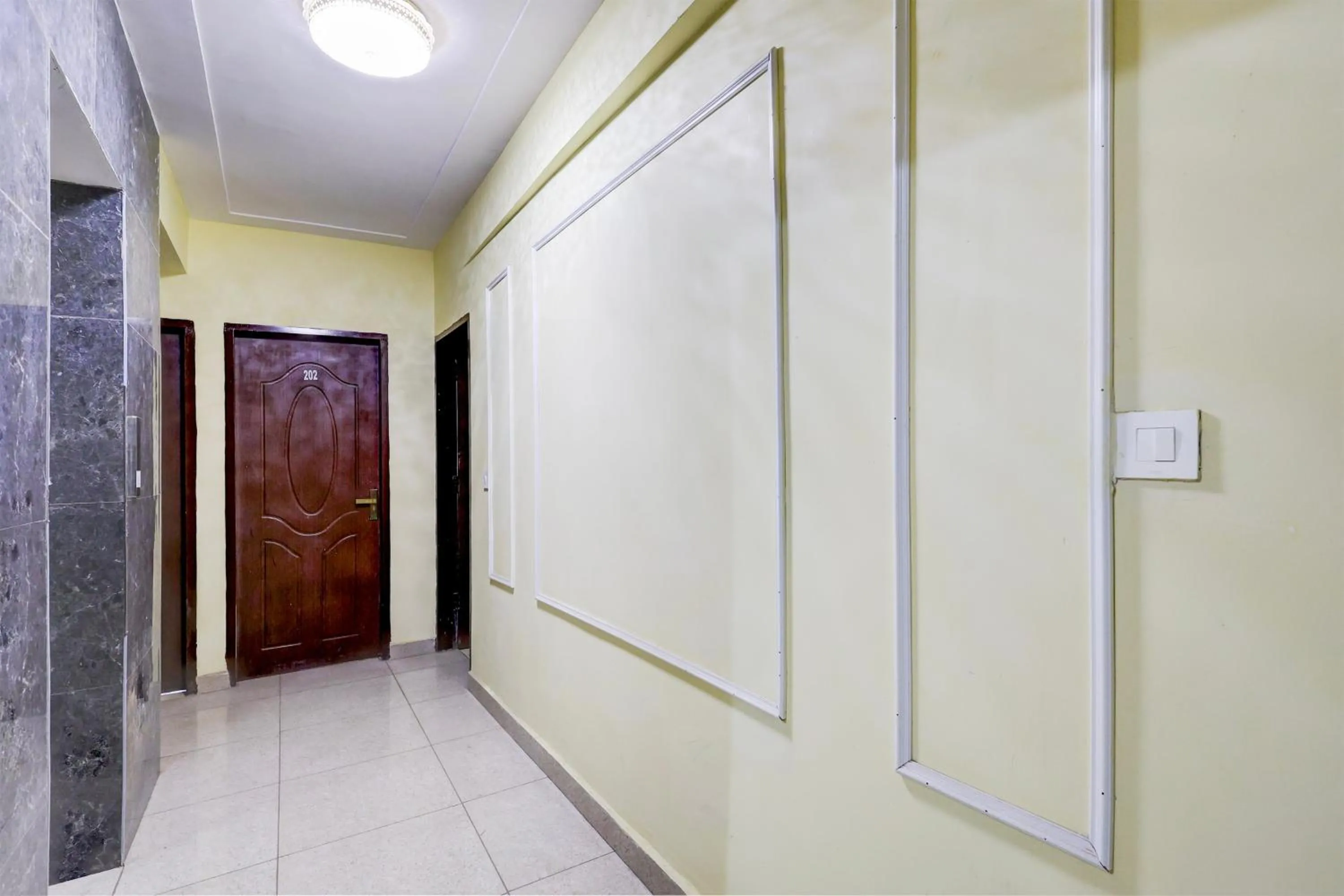 Lobby or reception in Super Hotel O Ambedkar Chowk Rewari formerly Hotel Shree