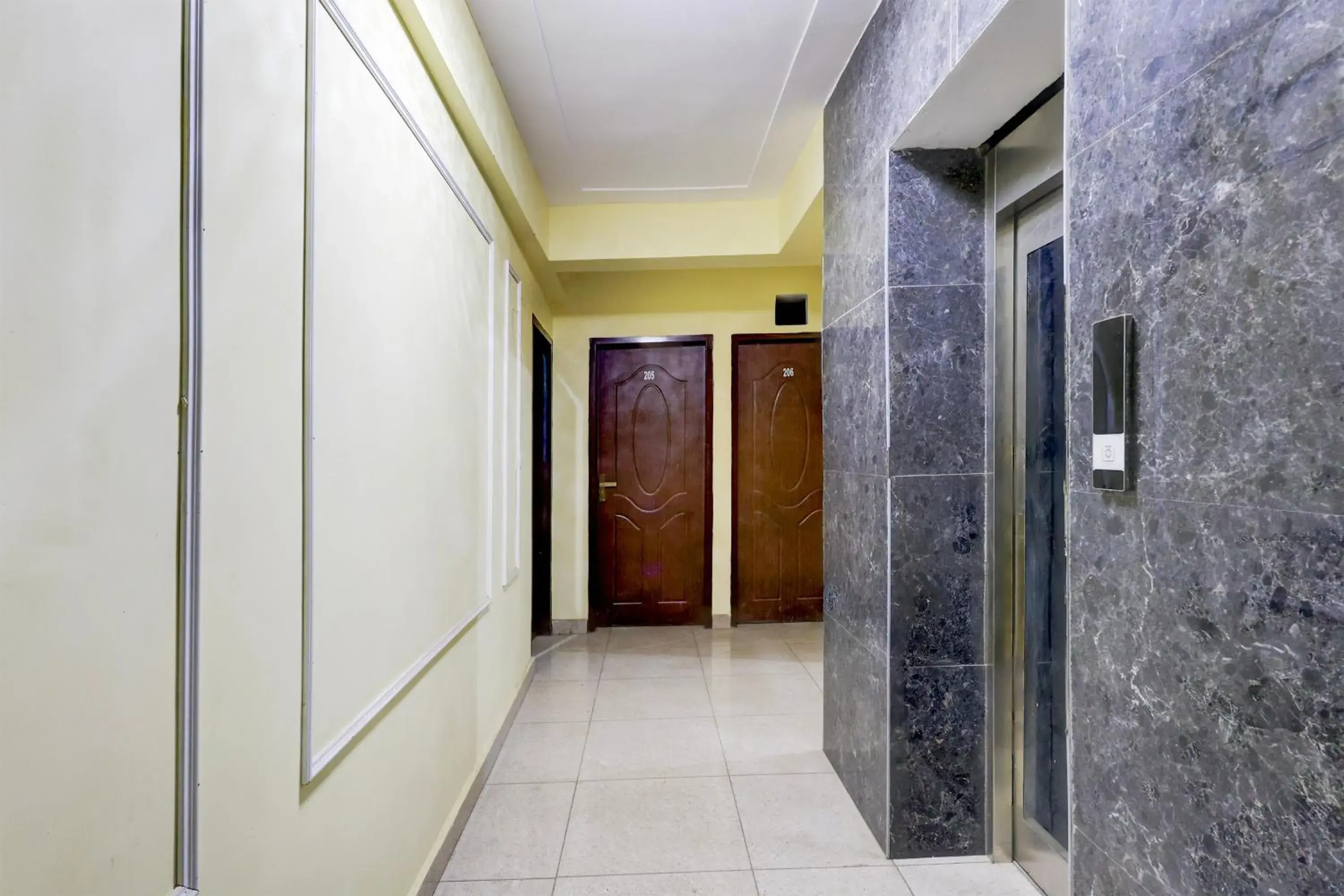 Lobby or reception in Super Hotel O Ambedkar Chowk Rewari formerly Hotel Shree Lobby or reception in Super Hotel O Ambedkar Chowk Rewari formerly Hotel Shree