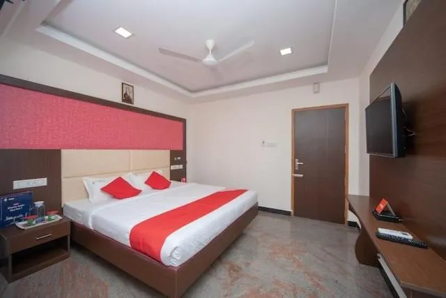 Famous Residency
