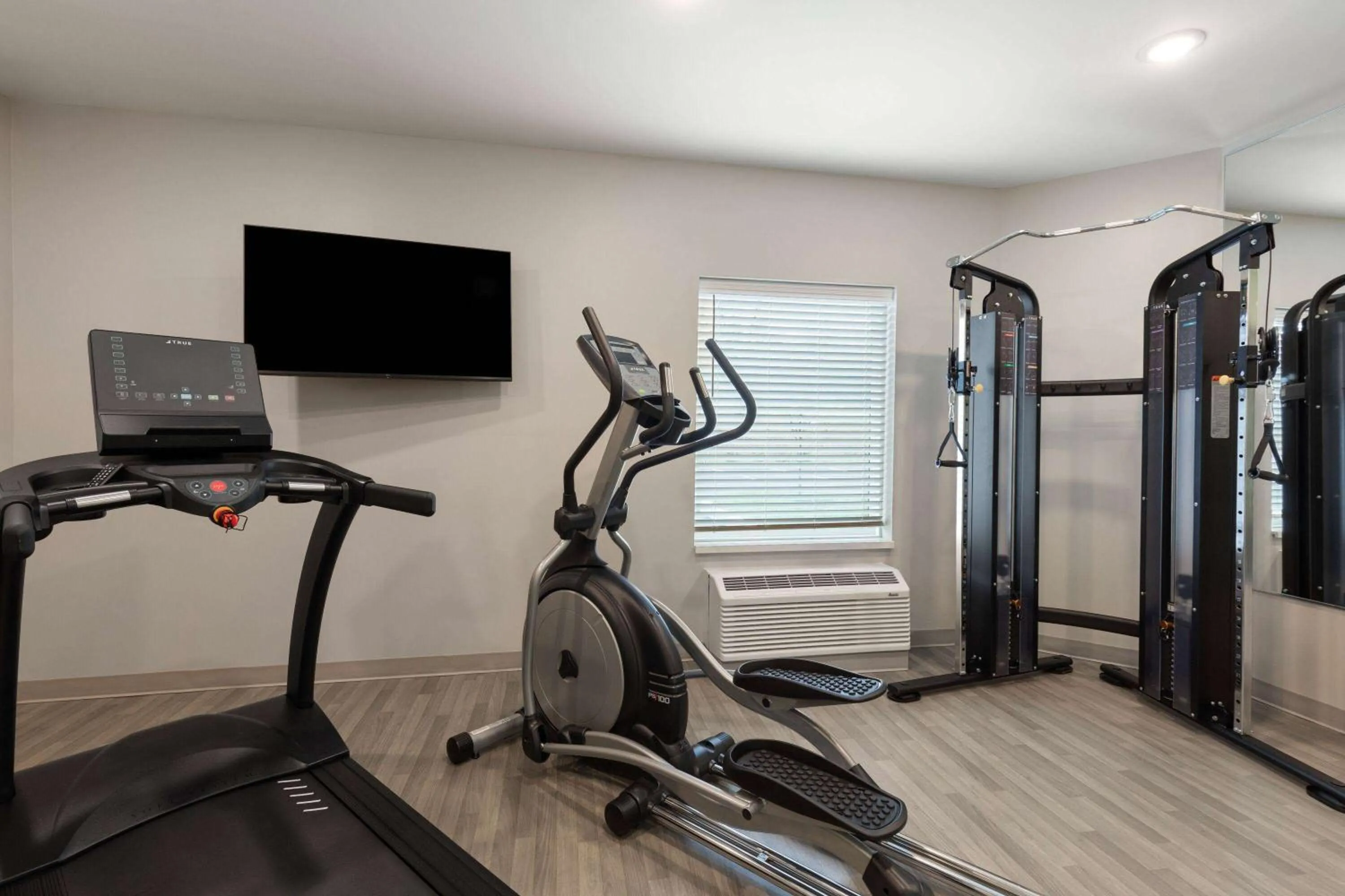 Fitness centre/facilities in ECHO Suites Extended Stay by Wyndham Nashville/ Gallatin