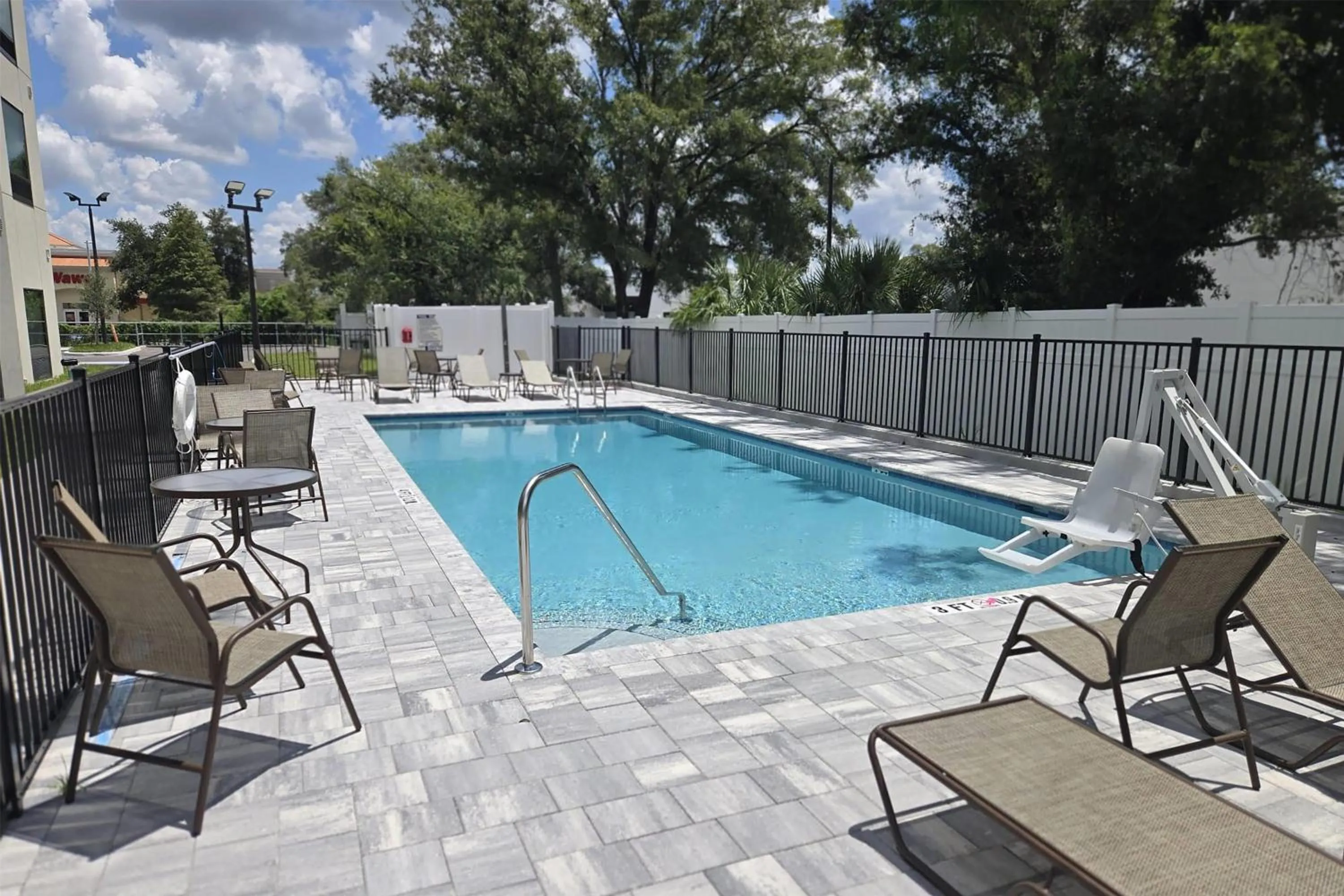 Swimming pool in Wyndham Garden Tampa Fairgrounds/Casino