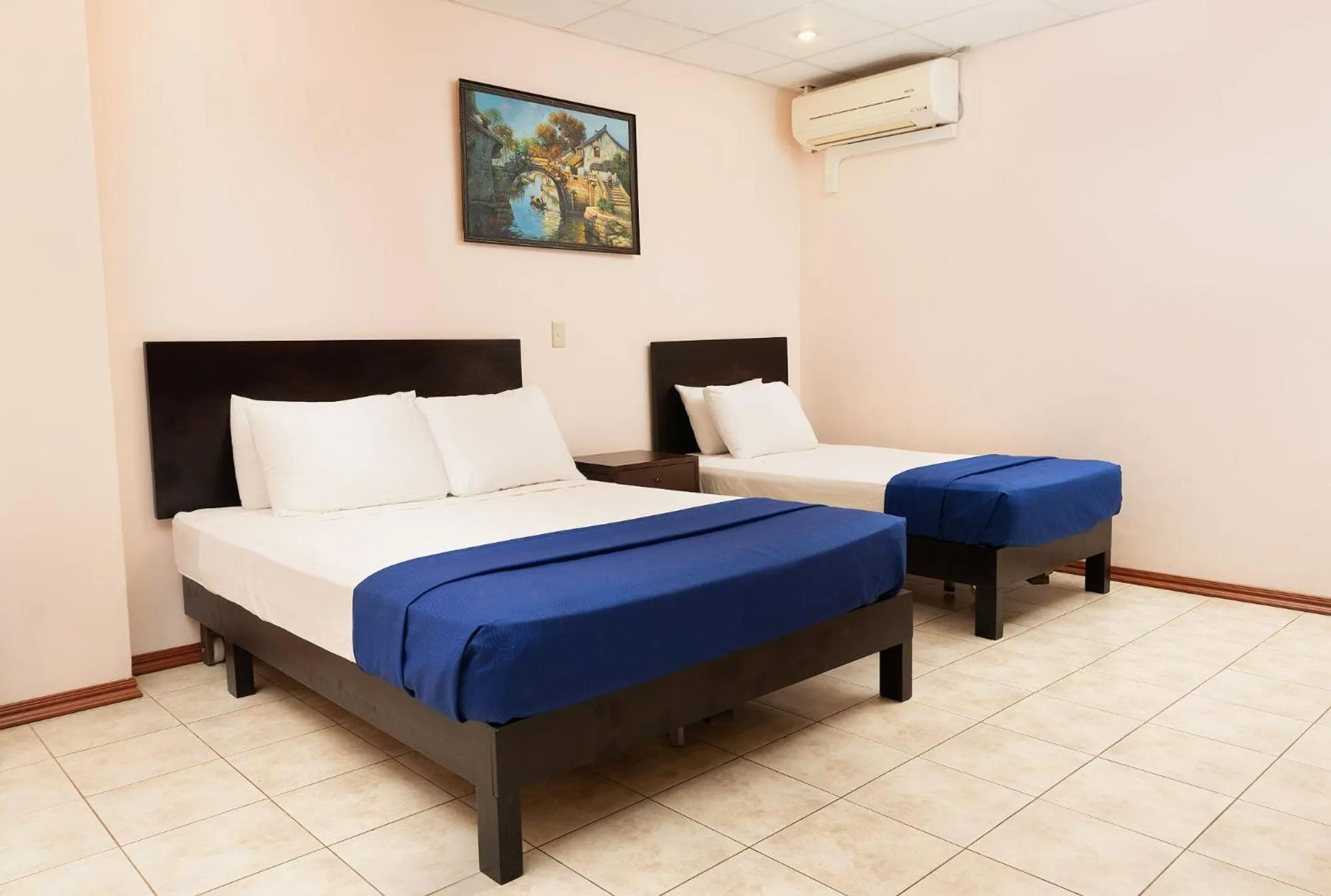 Bed in Hotel Puntarenas Beach