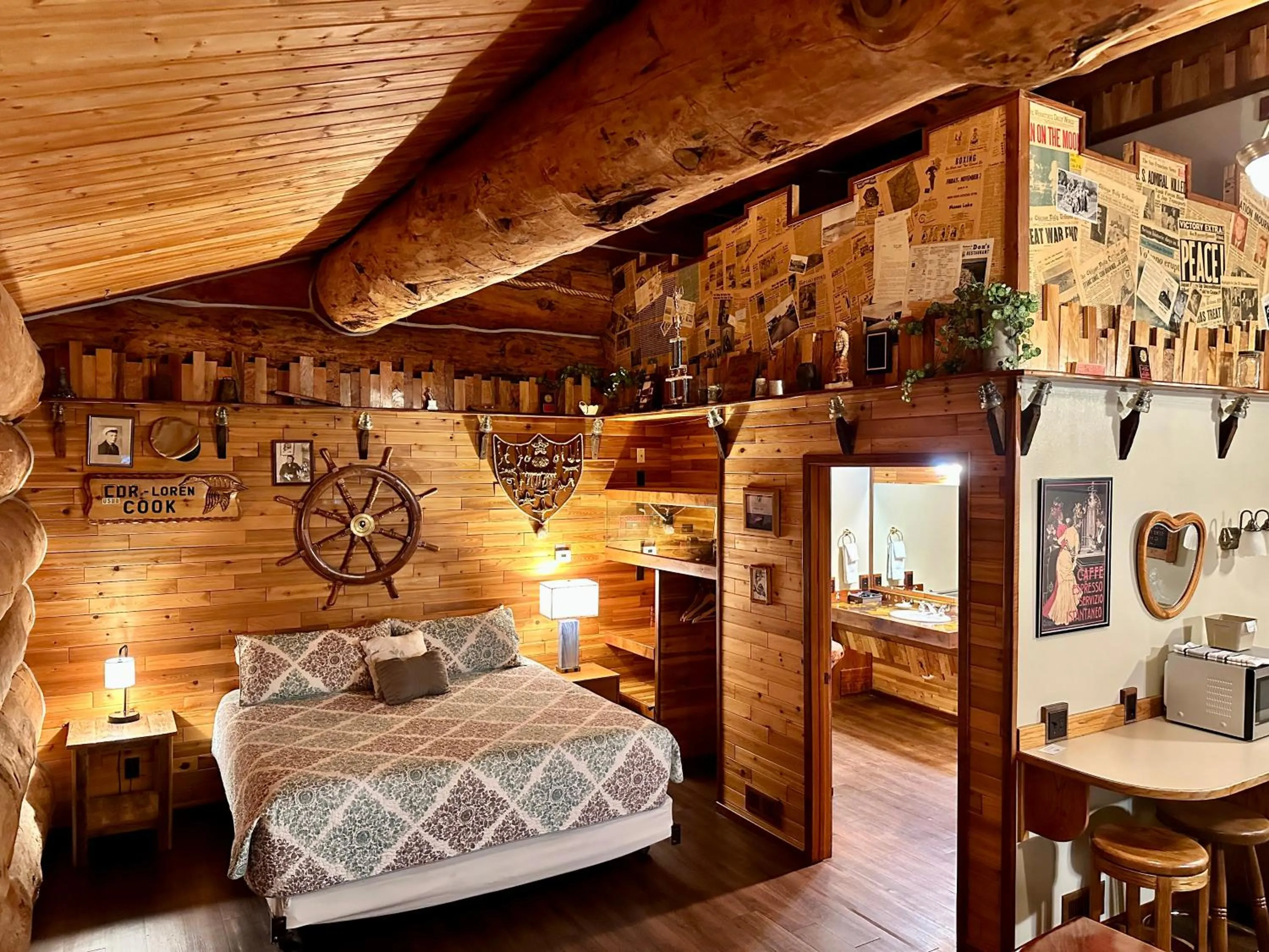 Bedroom, Bed in Soap Lake Natural Spa & Resort