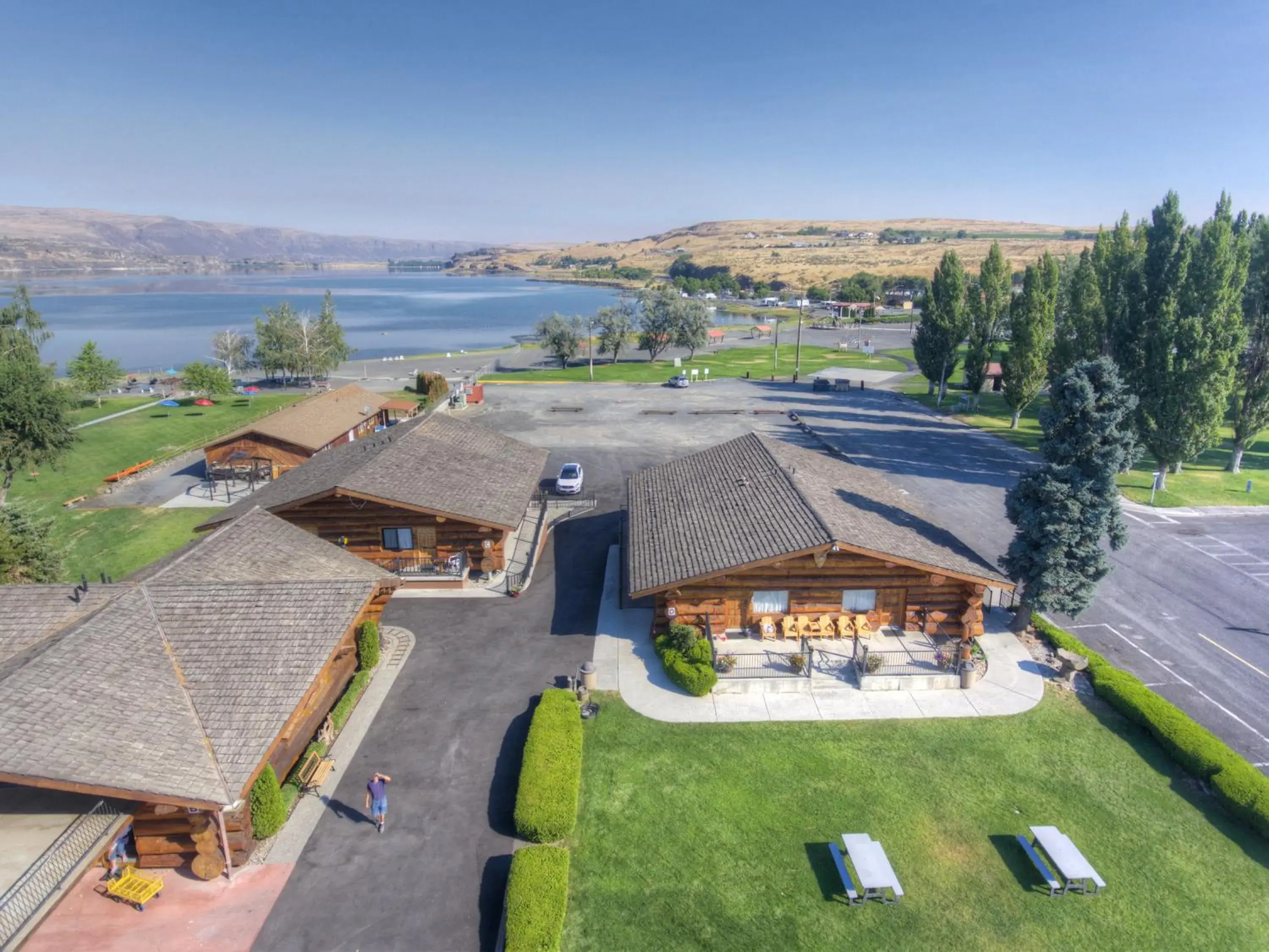 Deluxe Queen Studio in Soap Lake Natural Spa & Resort Deluxe Queen Studio in Soap Lake Natural Spa & Resort