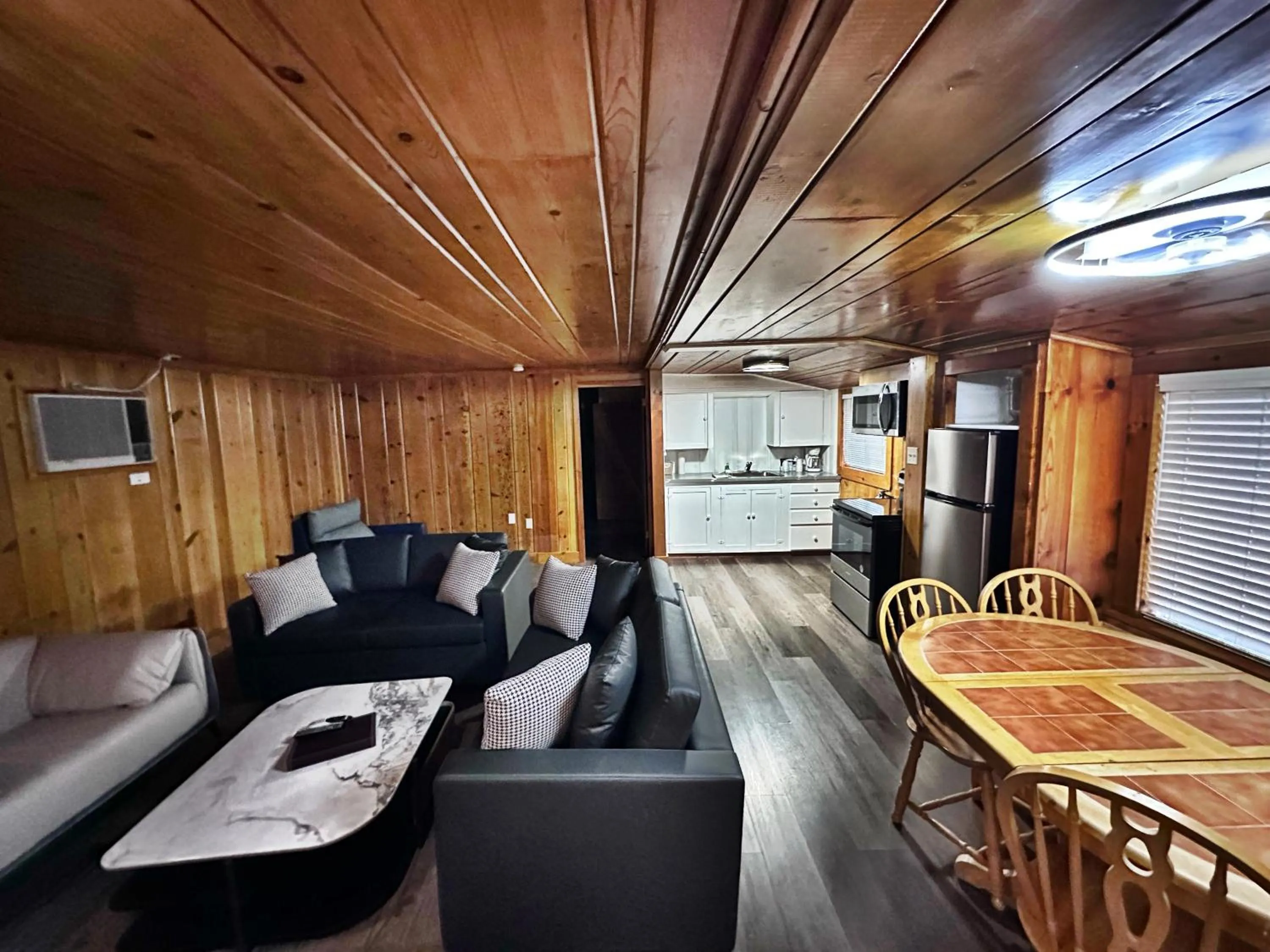 Living room in Soap Lake Natural Spa & Resort