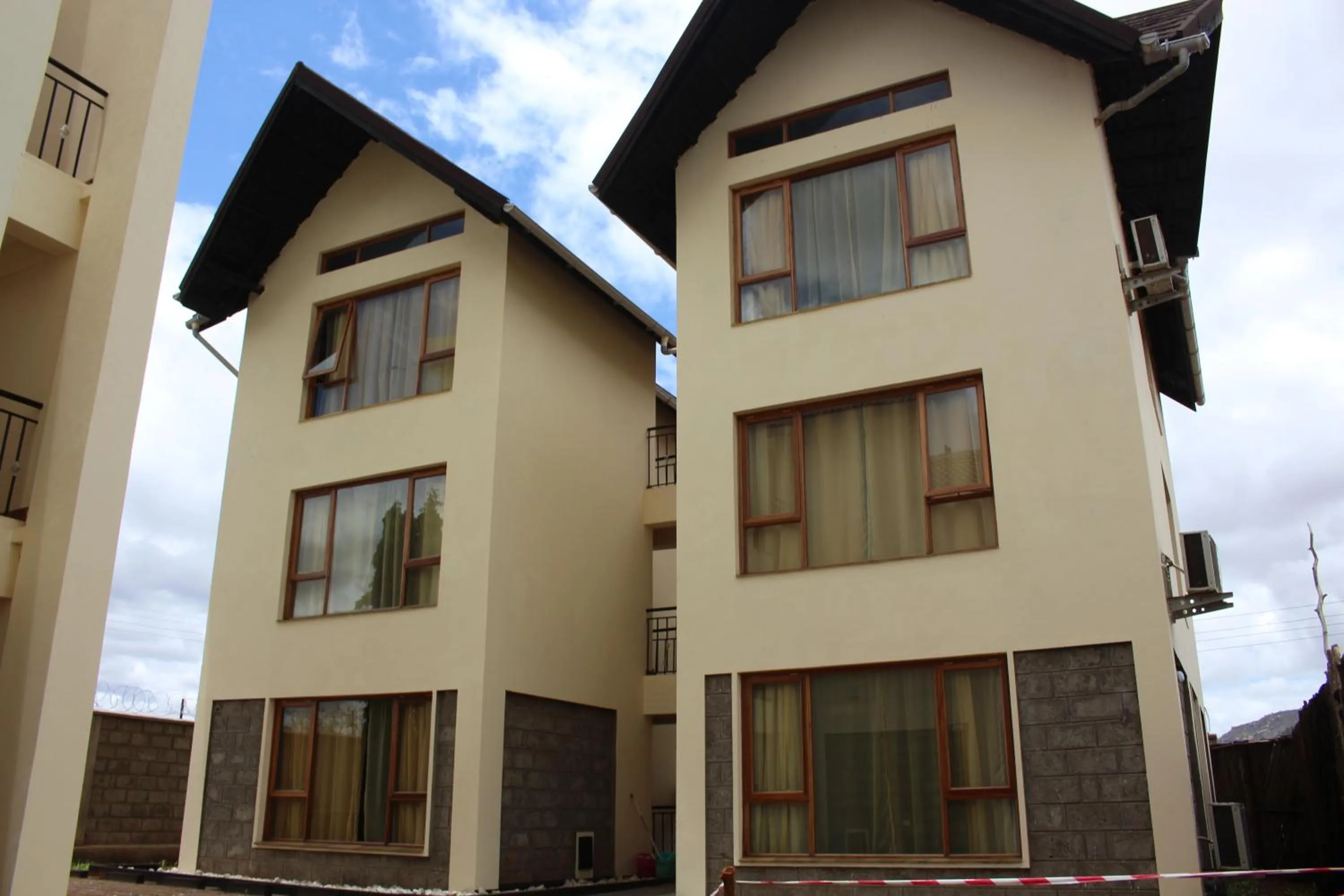 Property building in Afrika Lodges