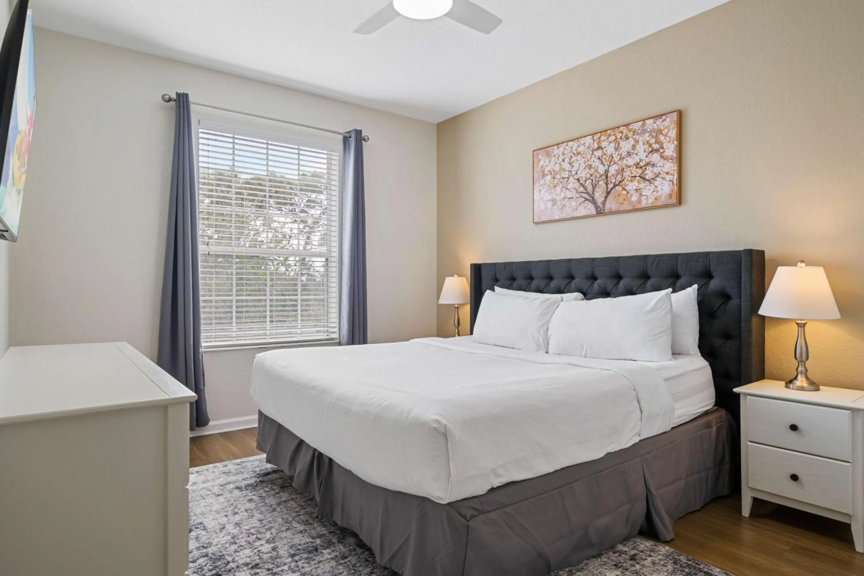 4024 Breakview Drive 303