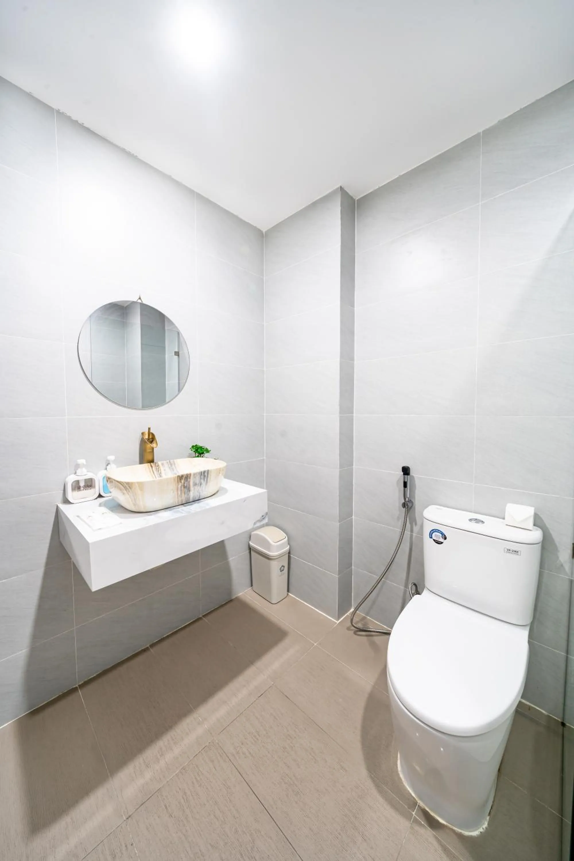 Toilet in Mint Airport Hotel by Haviland - Self Checkin