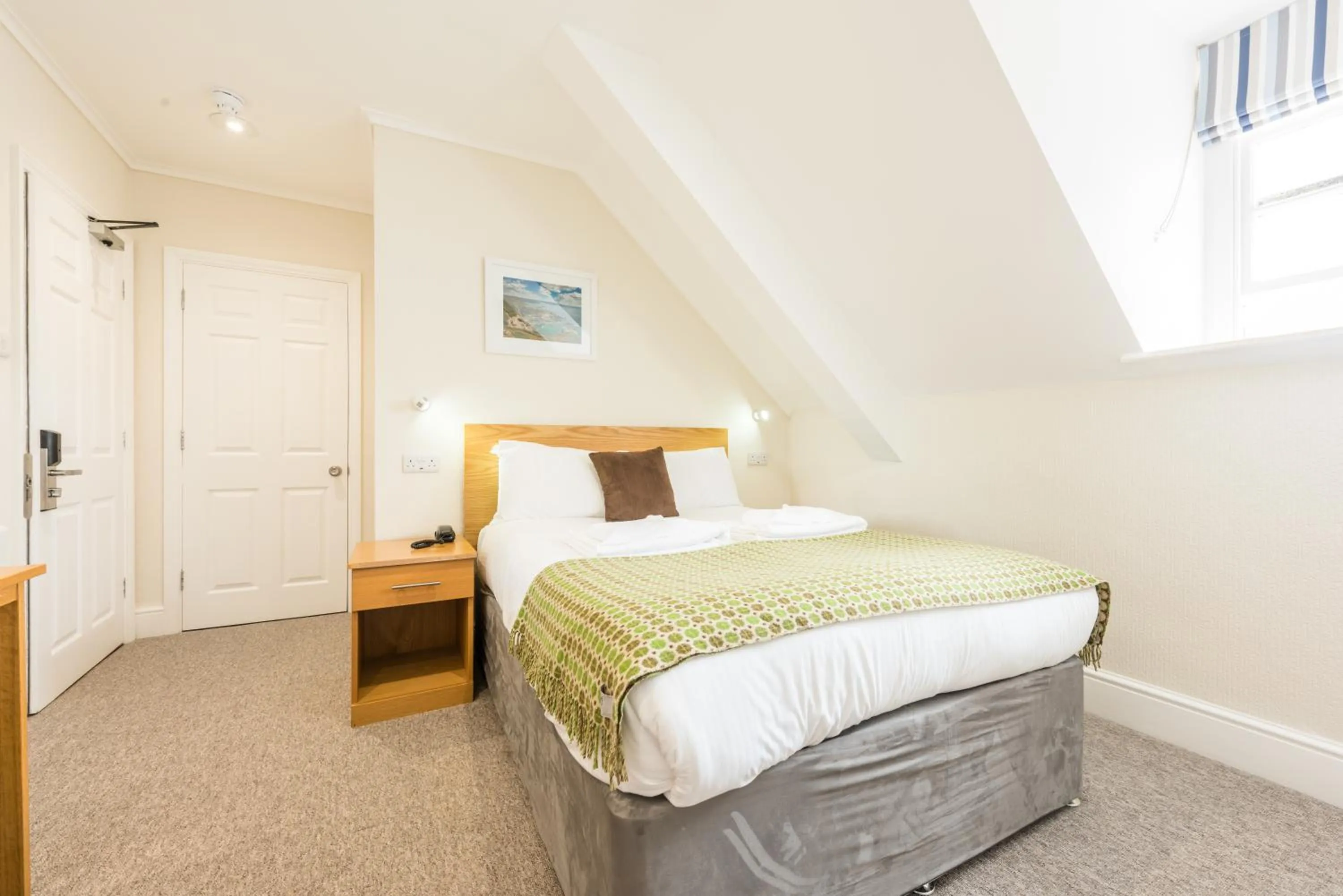 Bed in The Land's End Hotel