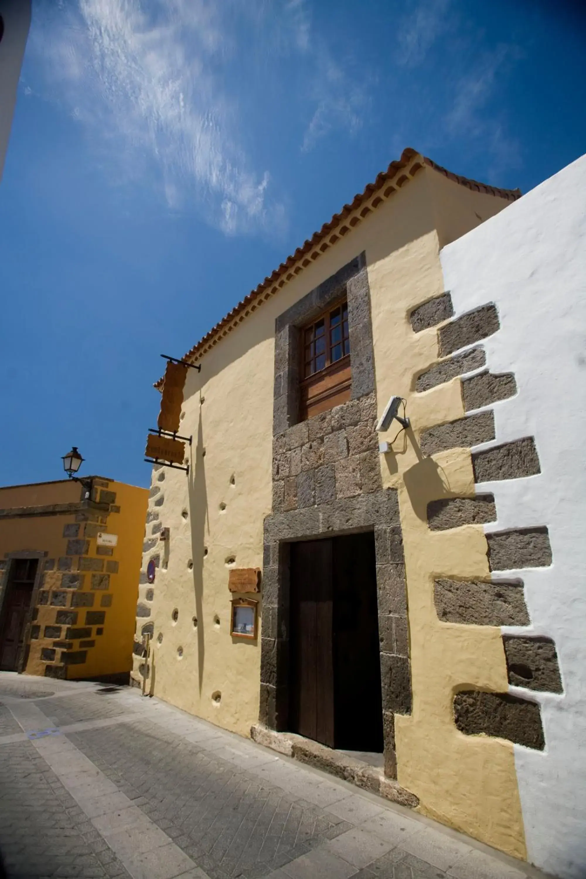 Facade/entrance in Hotel Rural Casa de Los Camellos Facade/entrance in Hotel Rural Casa de Los Camellos