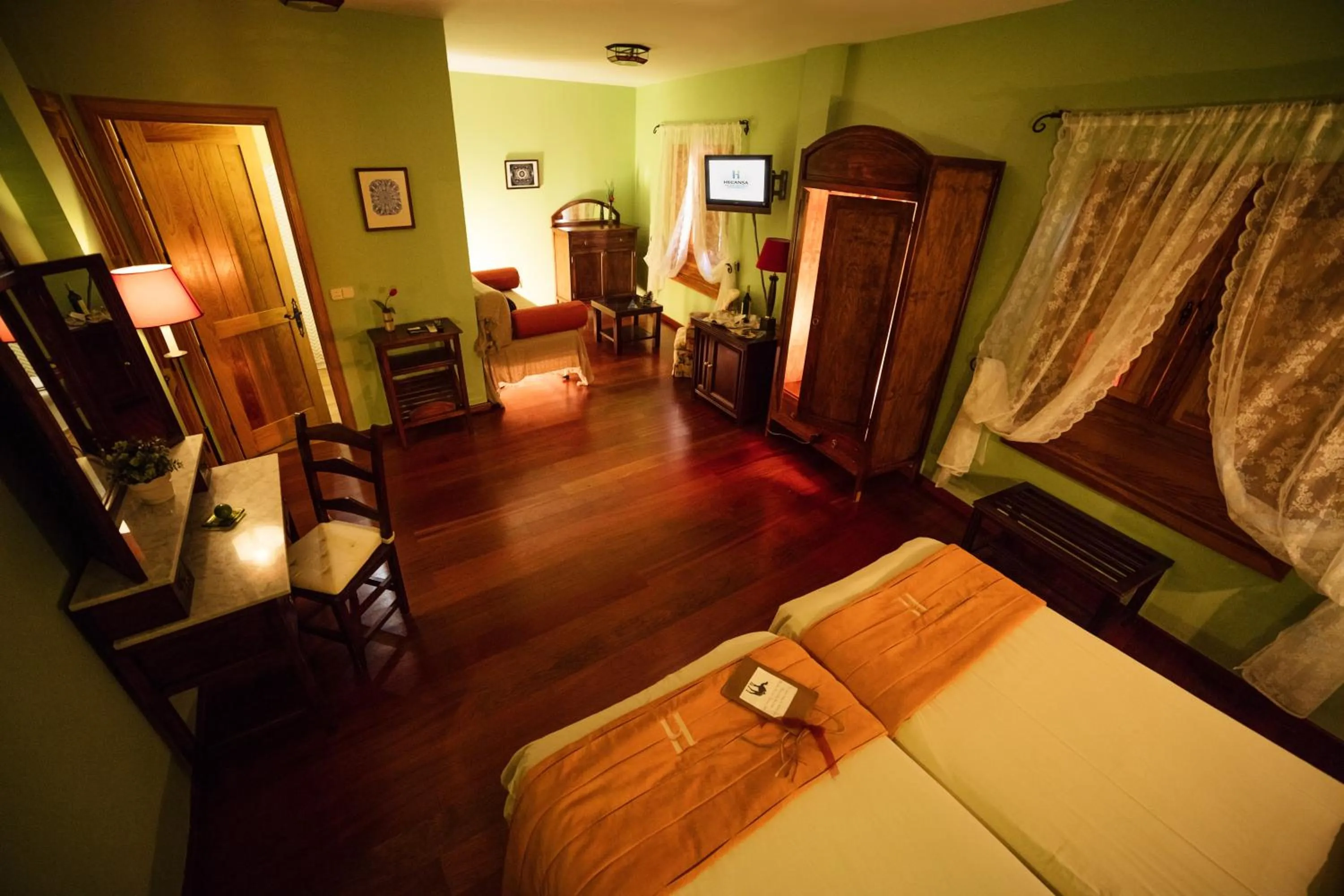 Bed in Hotel Rural Casa de Los Camellos