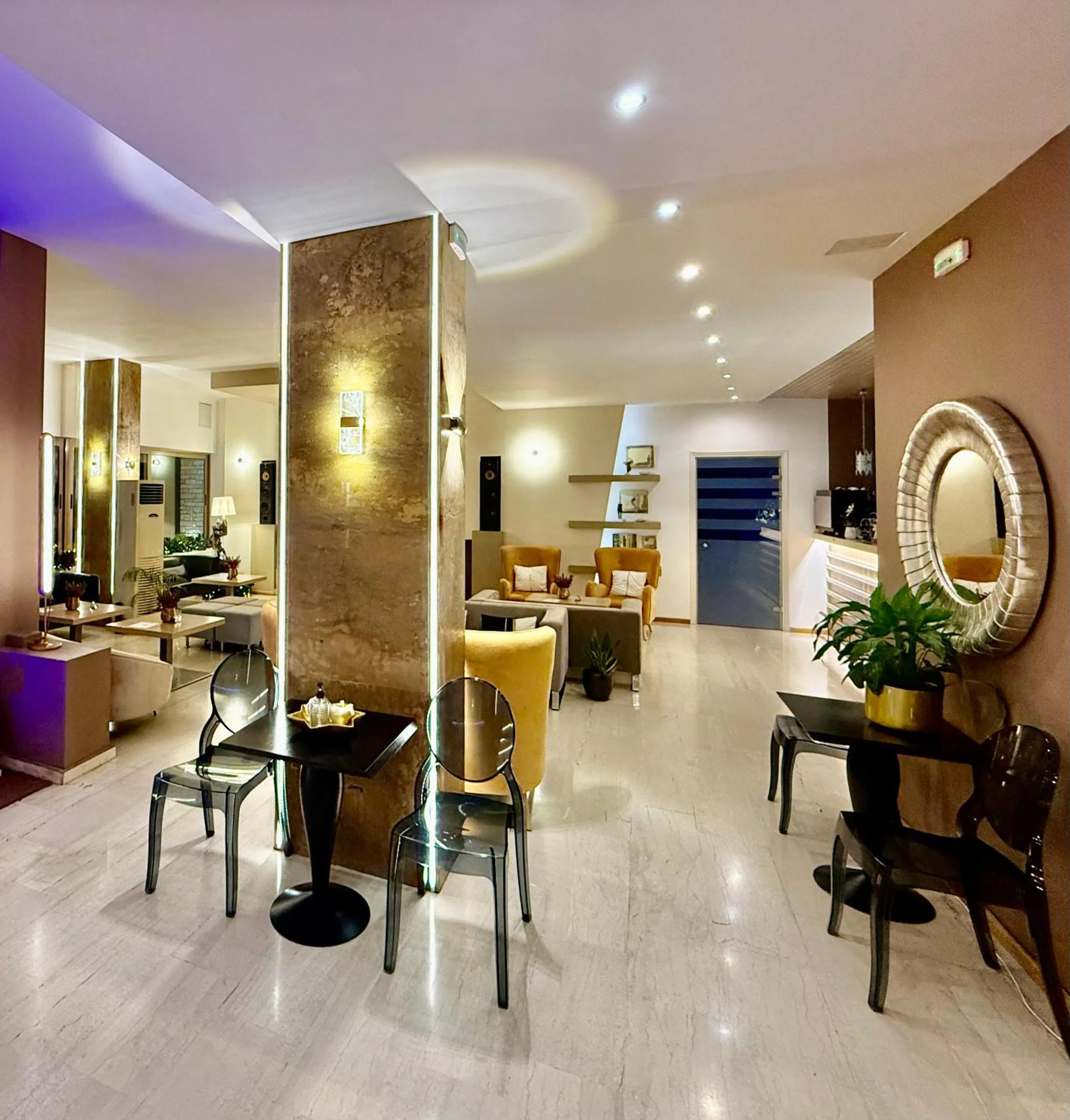 Living room in Nidimos Hotel