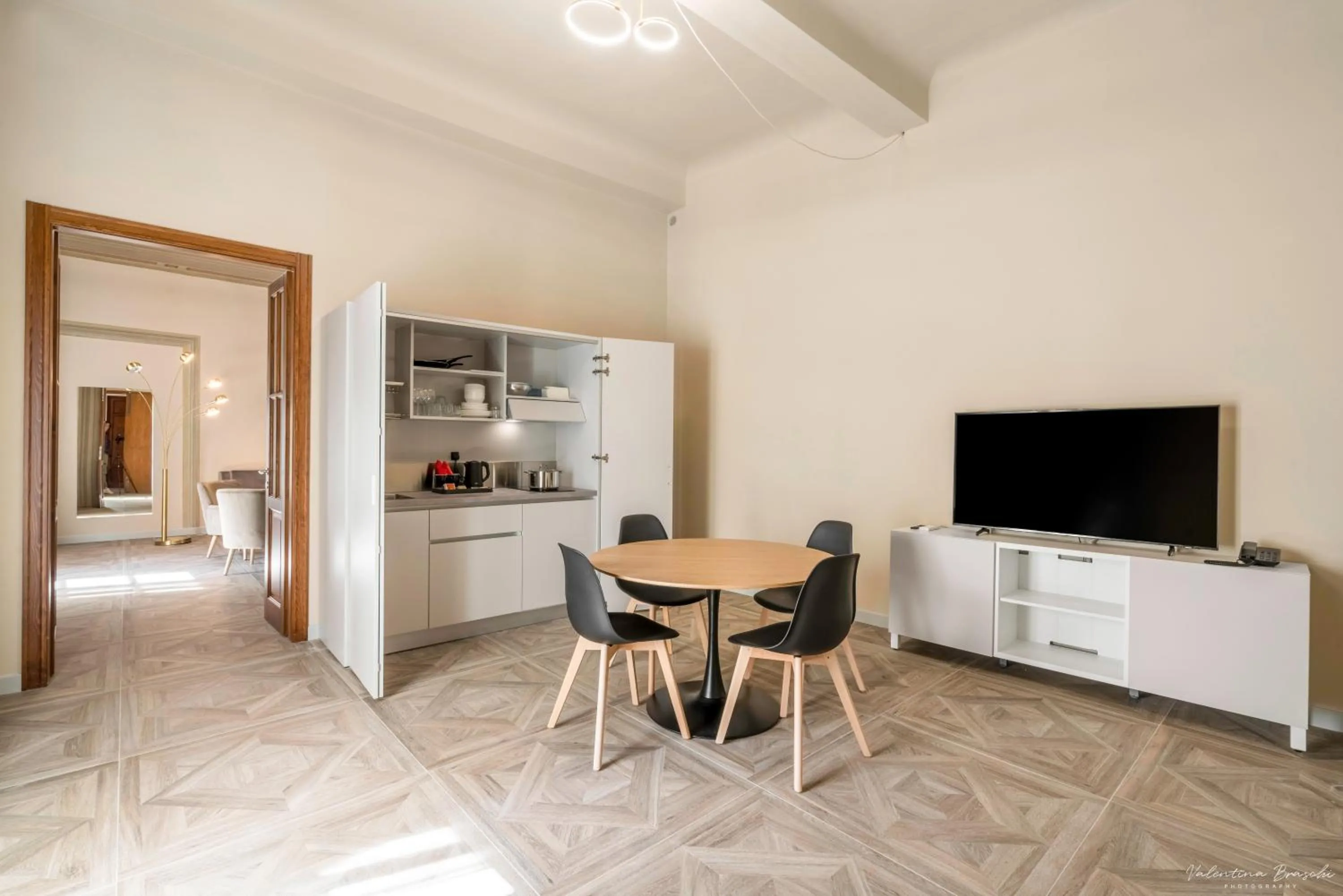 Kitchen or kitchenette in Hotel Adamas