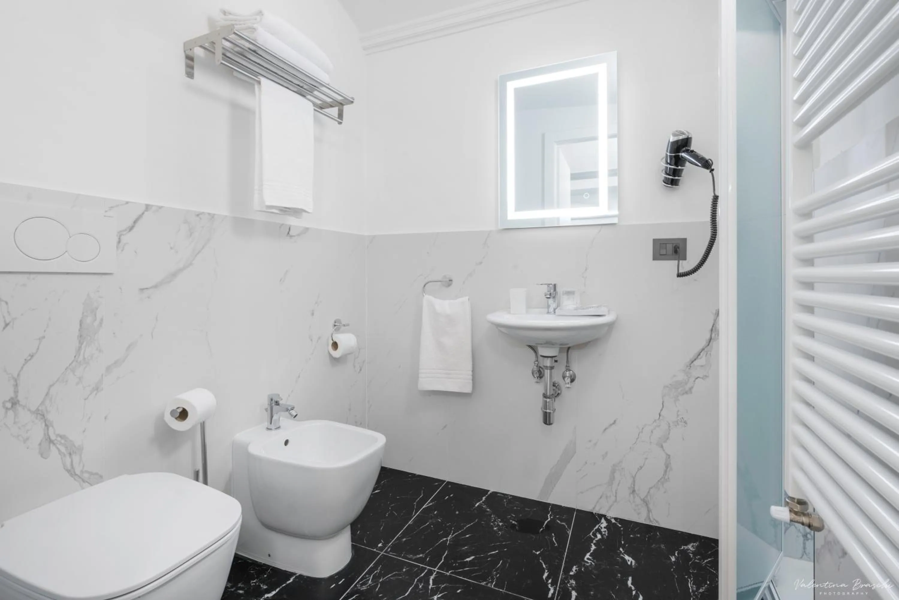 Bathroom in Hotel Adamas
