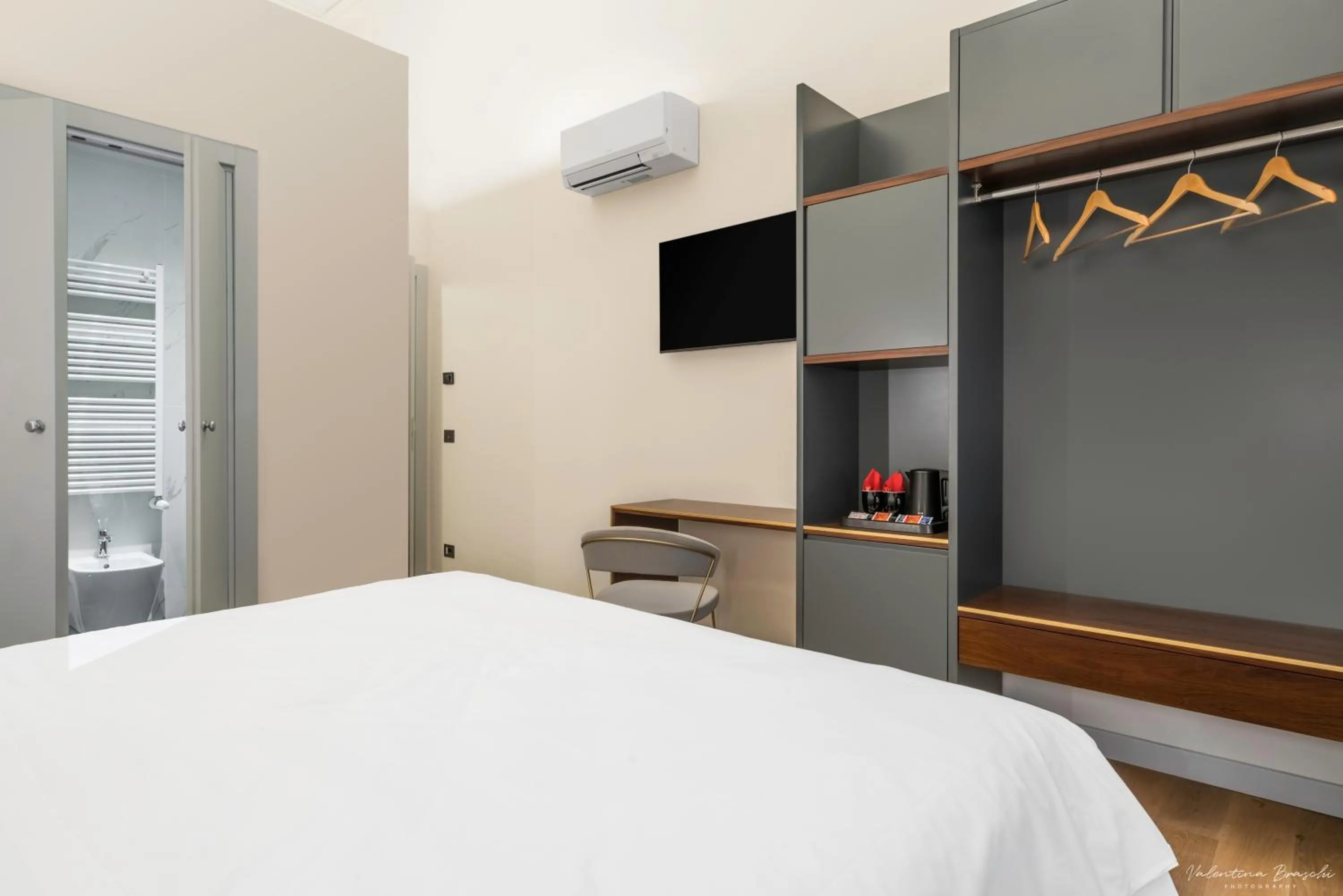 Bed in Hotel Adamas