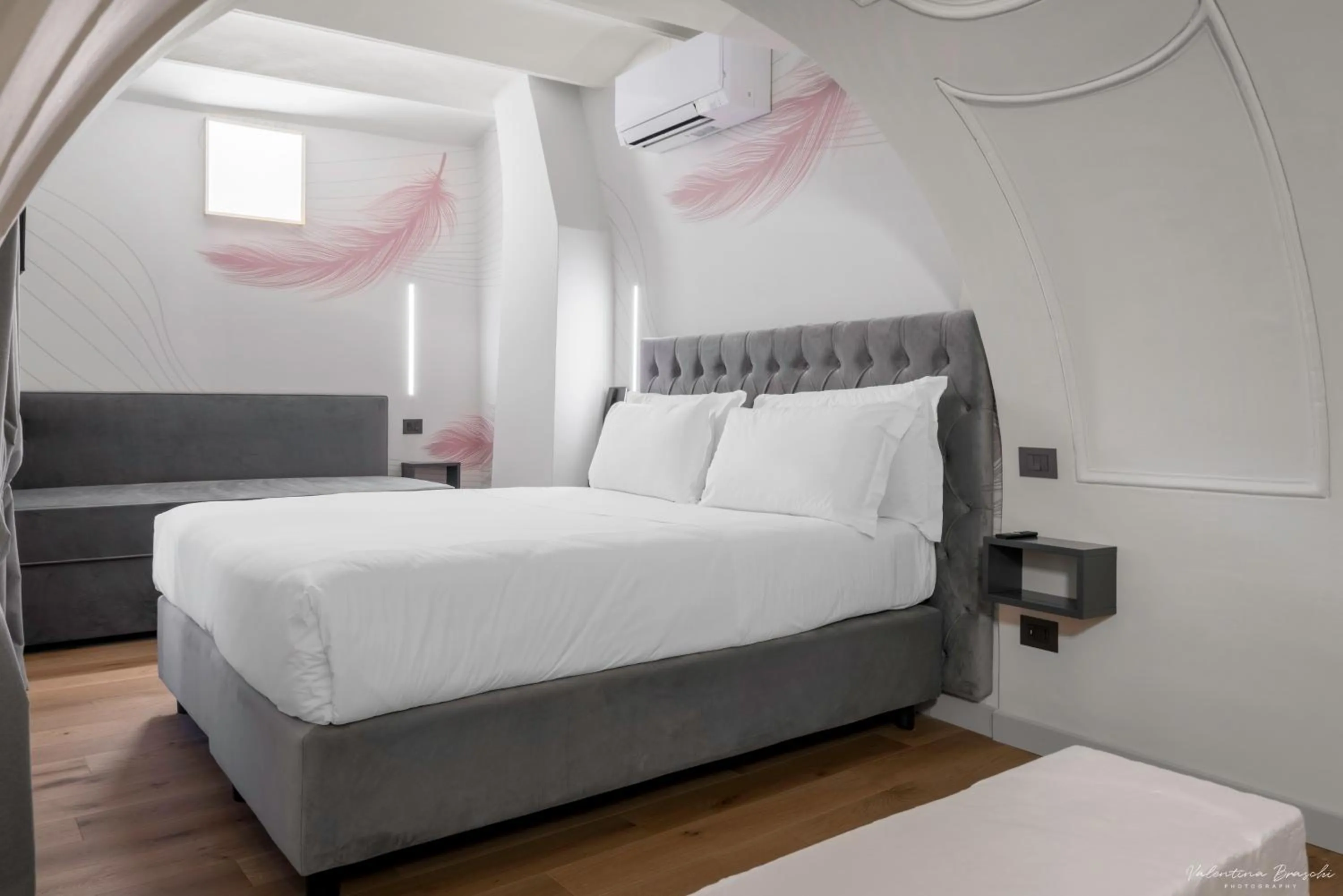 Bed in Hotel Adamas