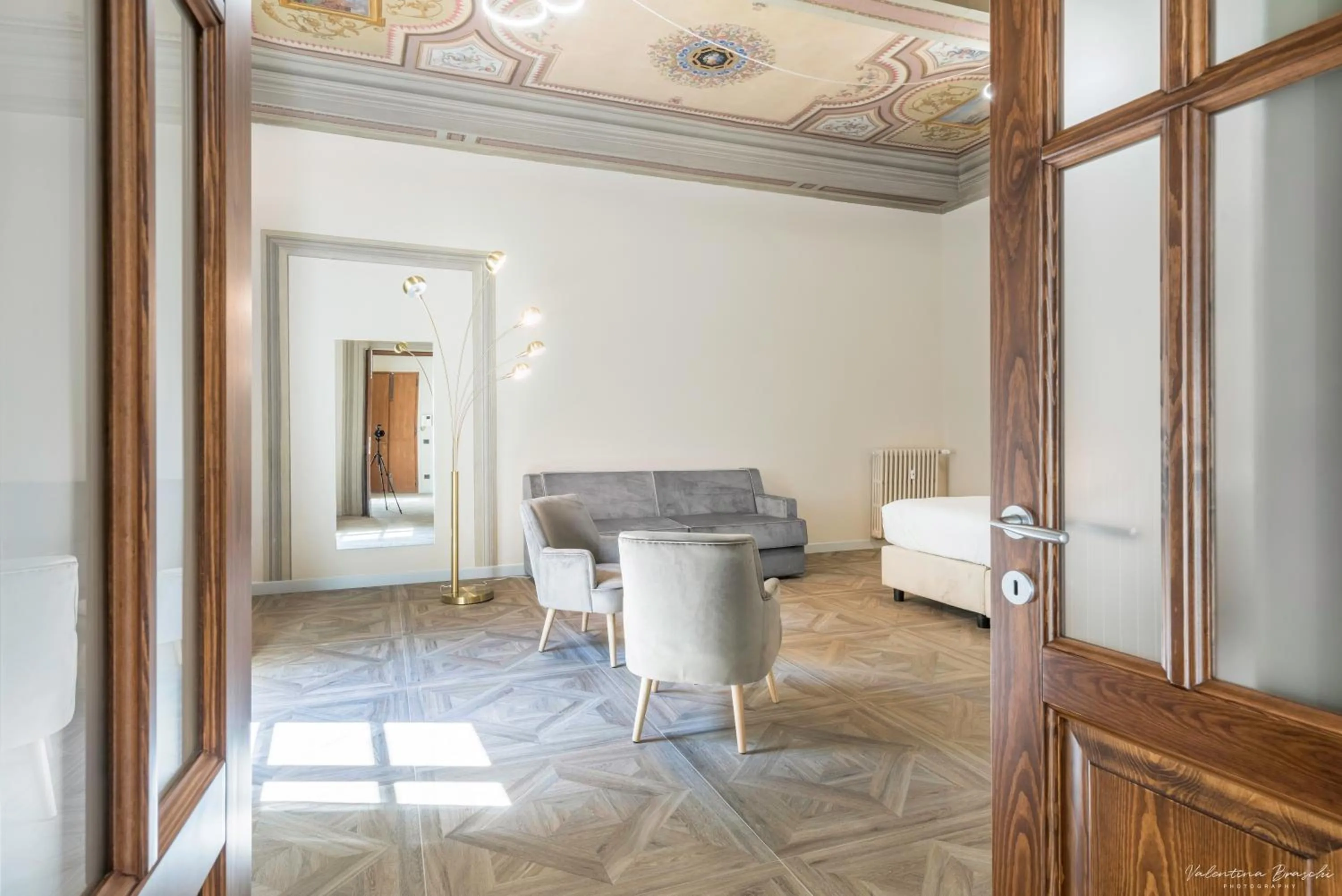 Photo of the whole room in Hotel Adamas