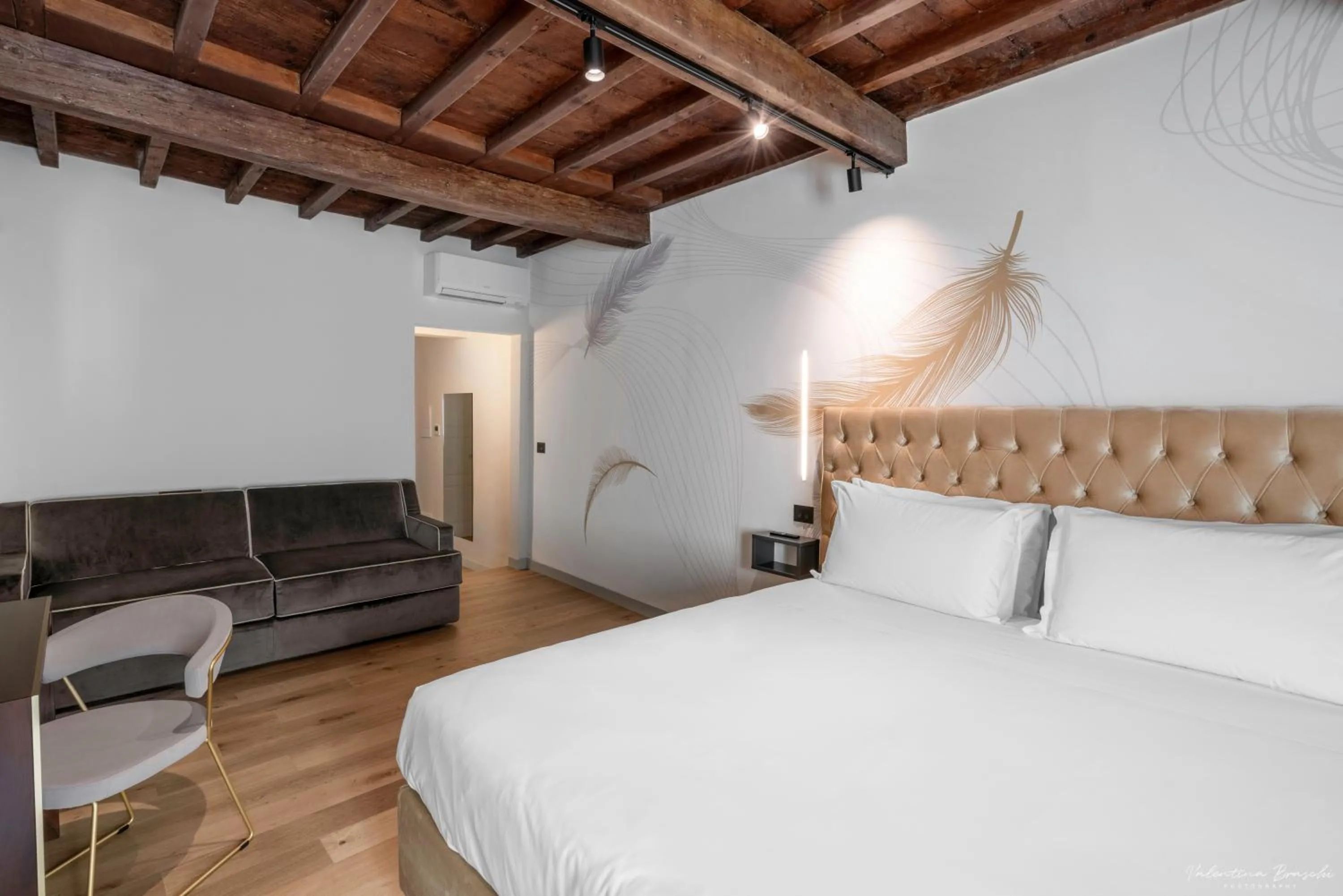 Photo of the whole room, Bed in Hotel Adamas