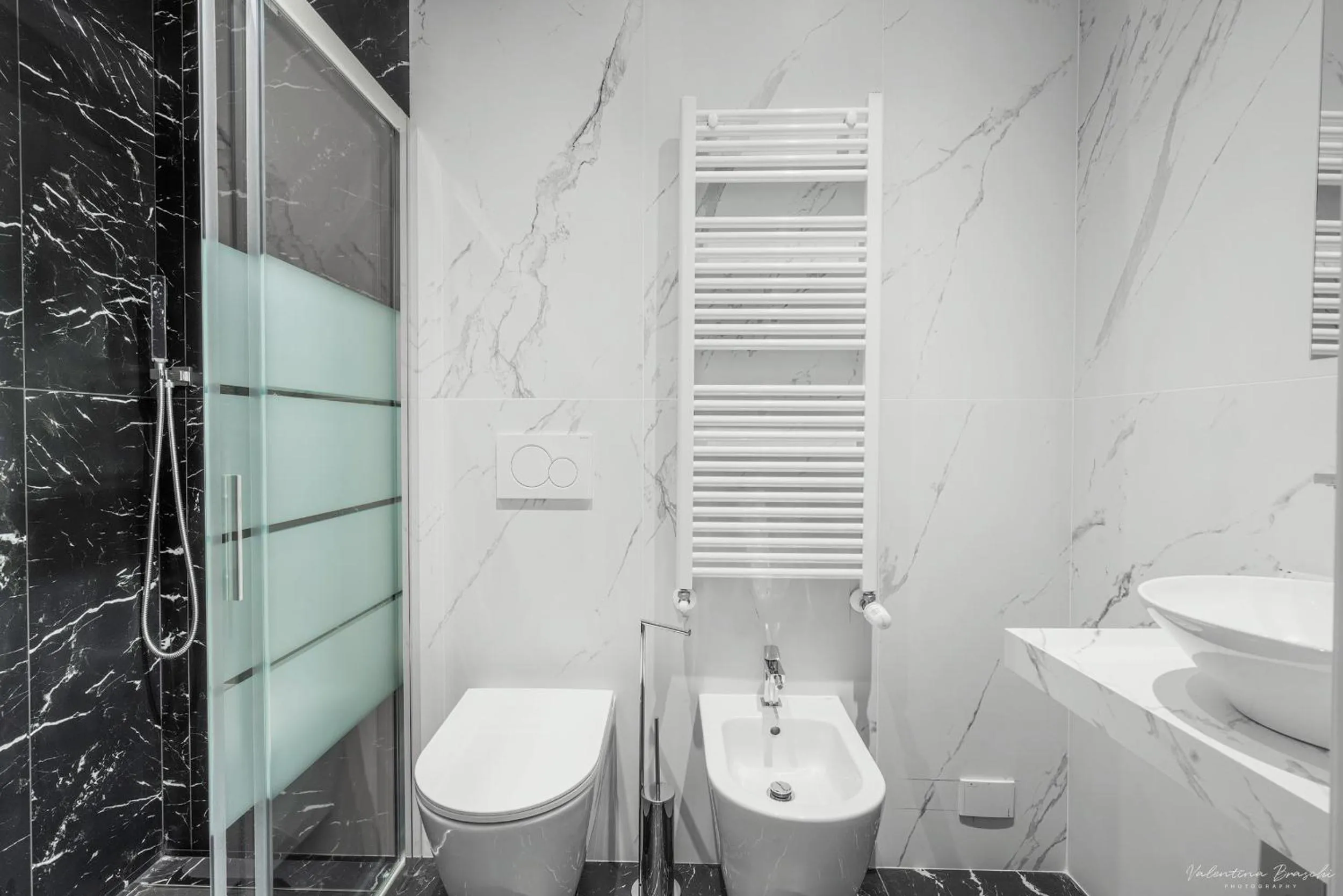 Shower in Hotel Adamas