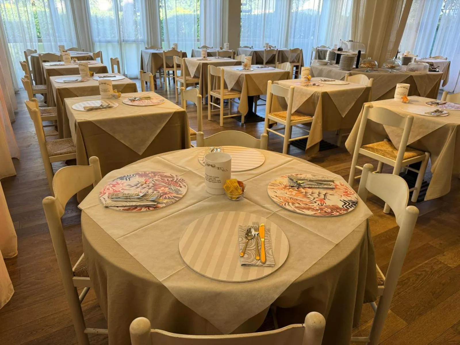 Restaurant/places to eat in Hotel Le Focette