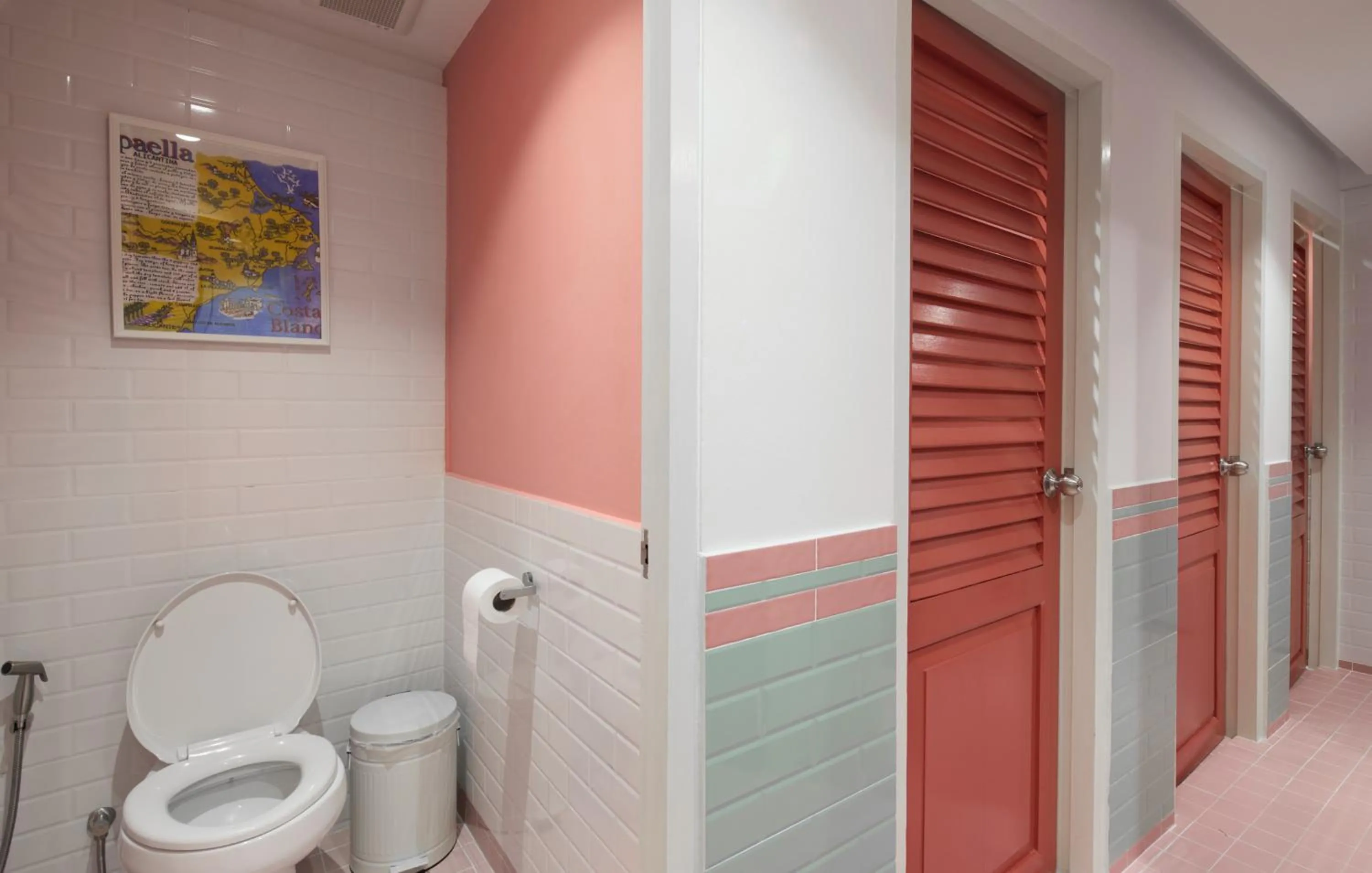 Kitsch Hotel