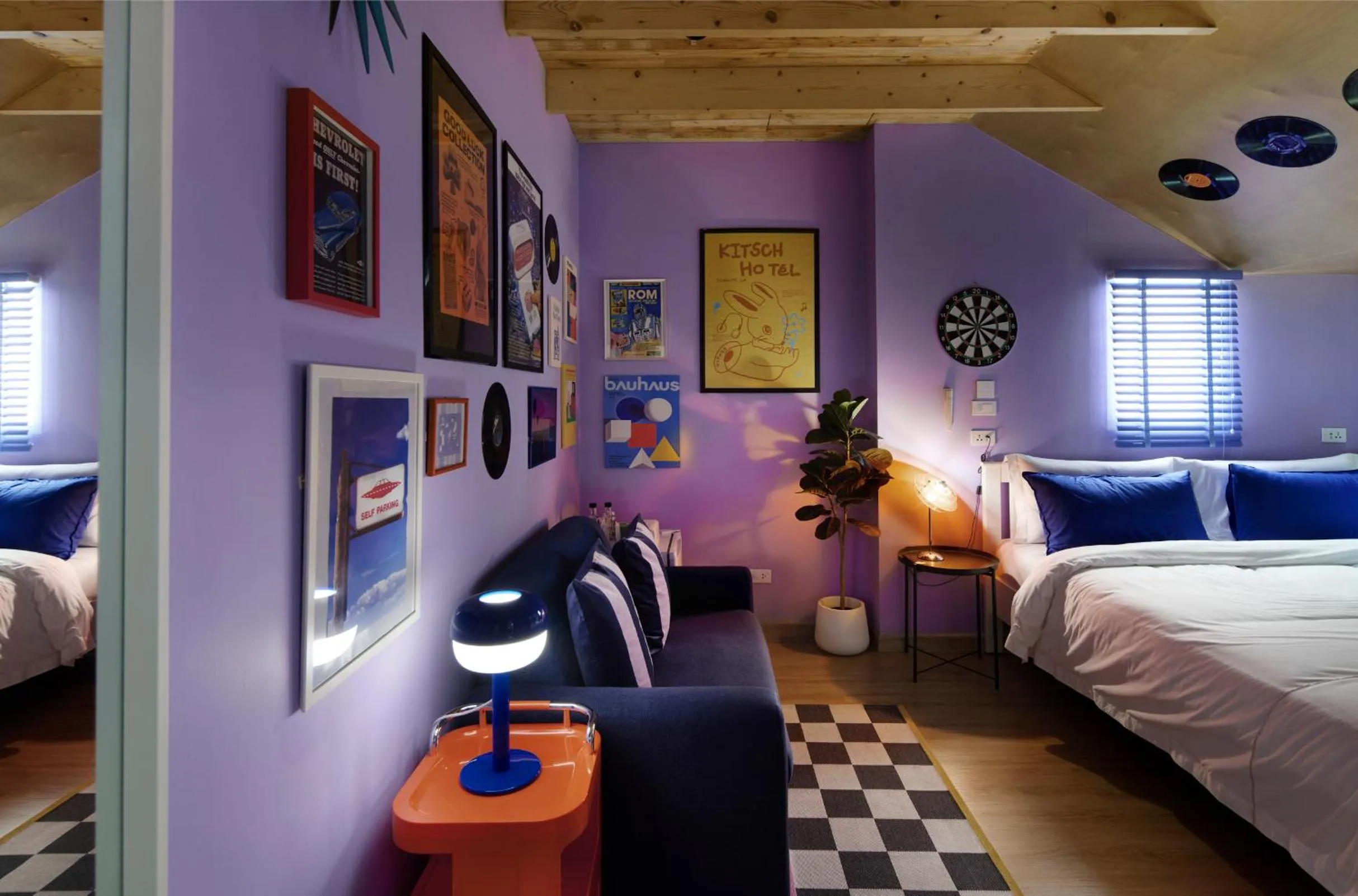 Bed in Kitsch Hotel