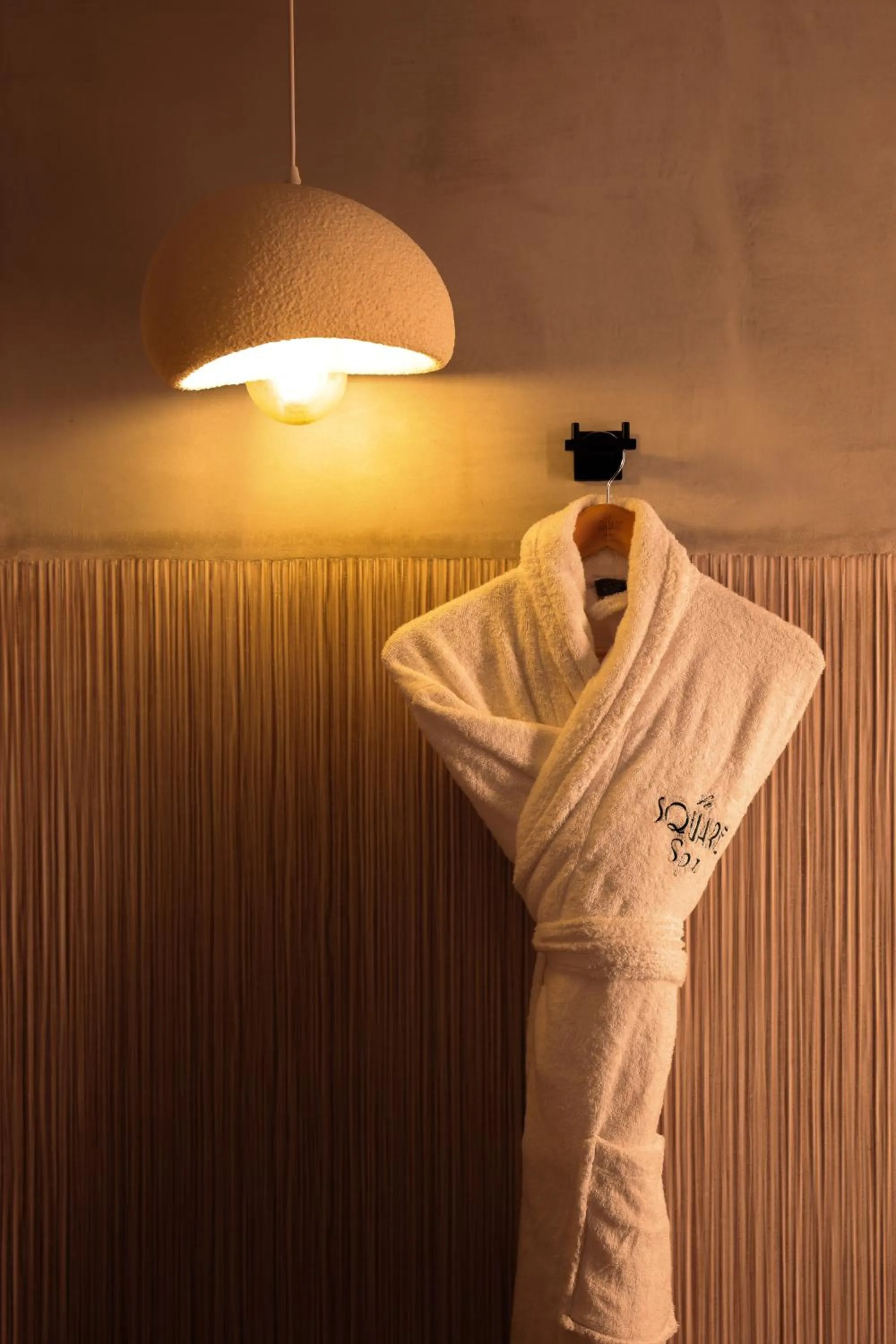 Massage in Le Square By Onomo Collection