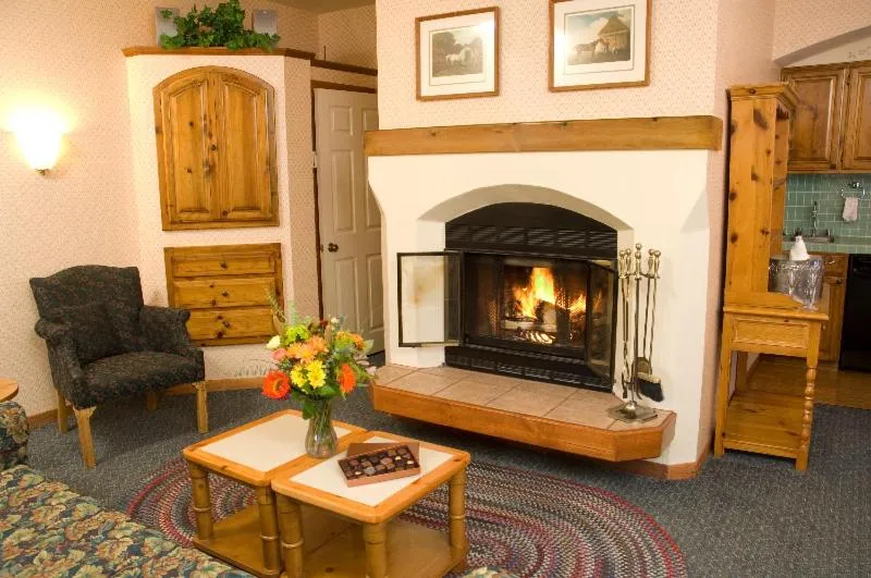 Living room in GetAways at Olympic Village Inn