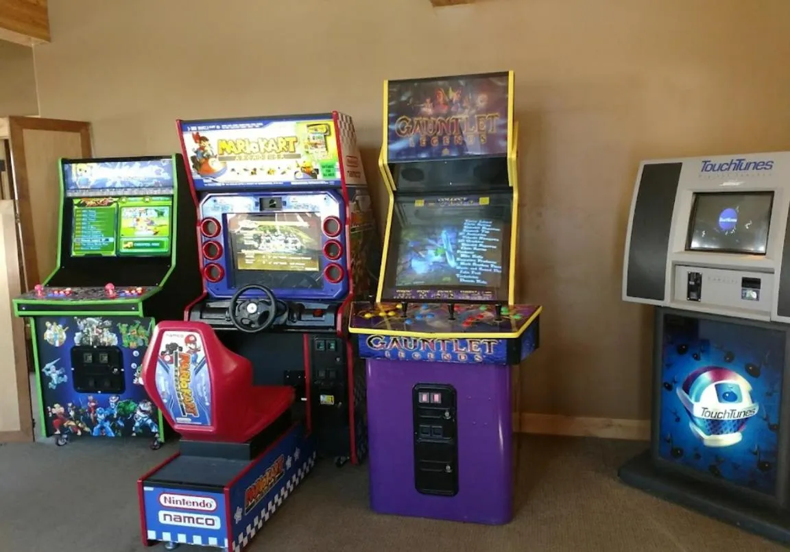 Game Room in GetAways at Olympic Village Inn