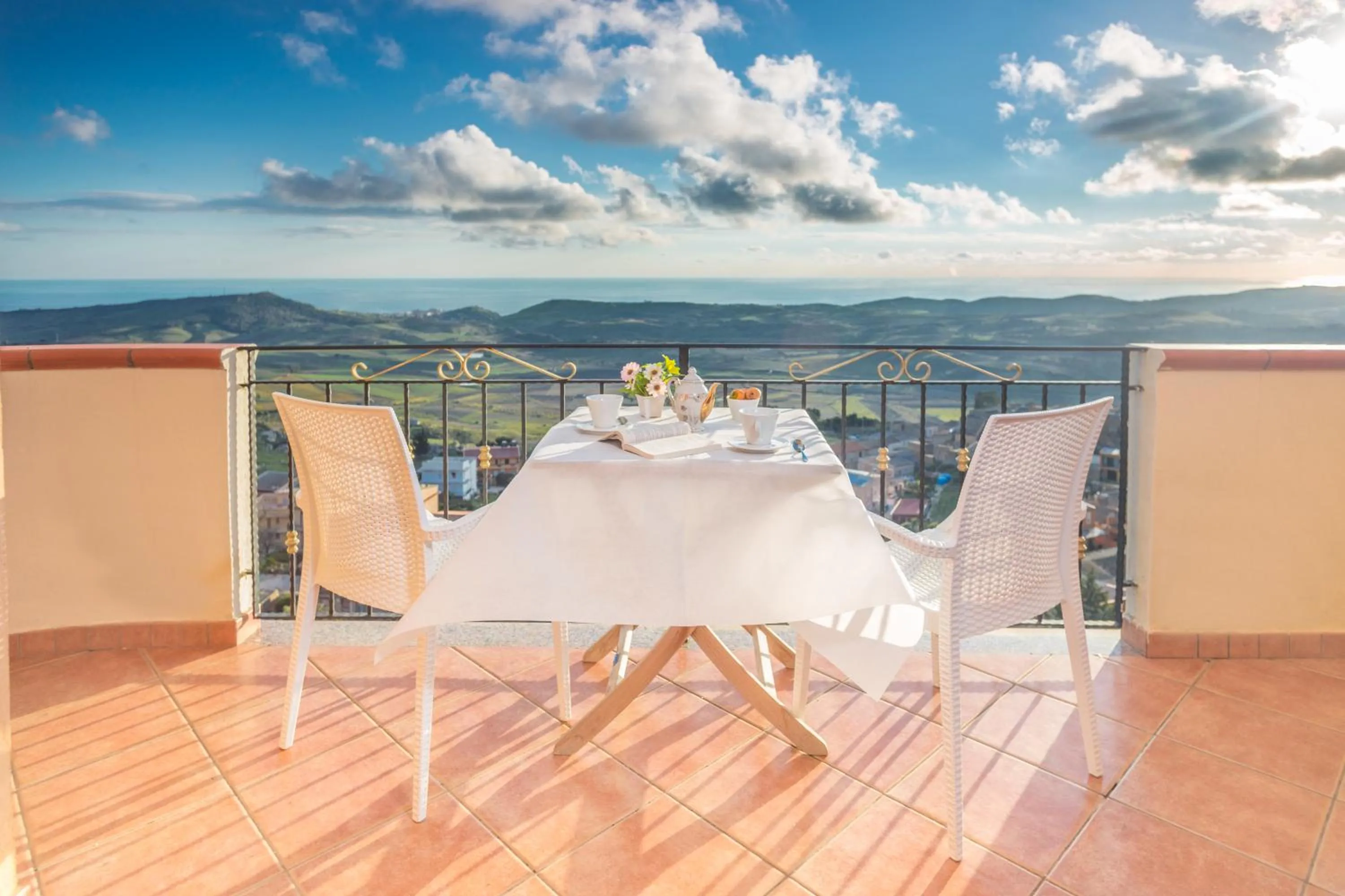 Sea view in B&B Montemare