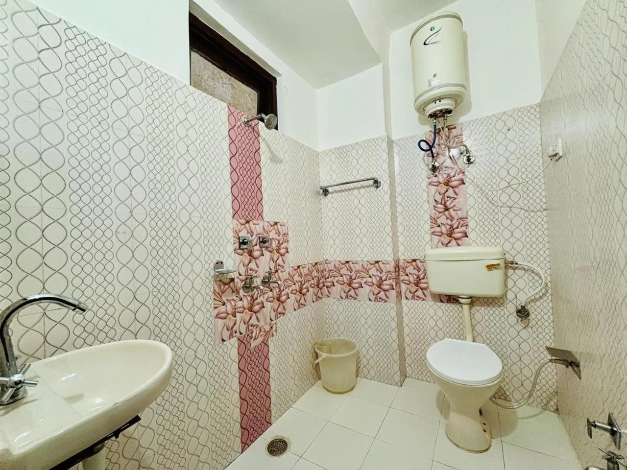 Bathroom in Hotel Kumar Residency