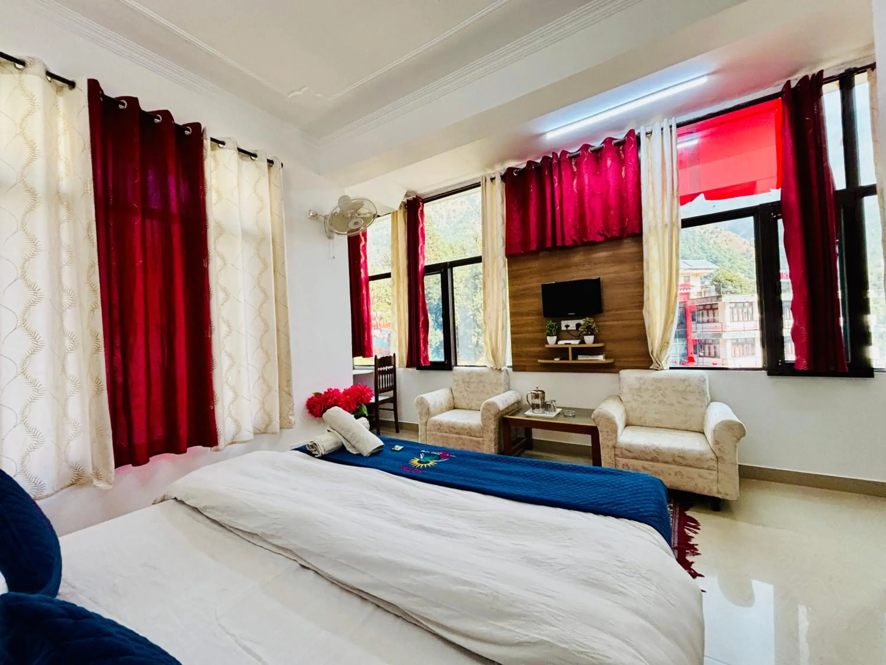 Bedroom, Bed in Hotel Kumar Residency Bedroom, Bed in Hotel Kumar Residency