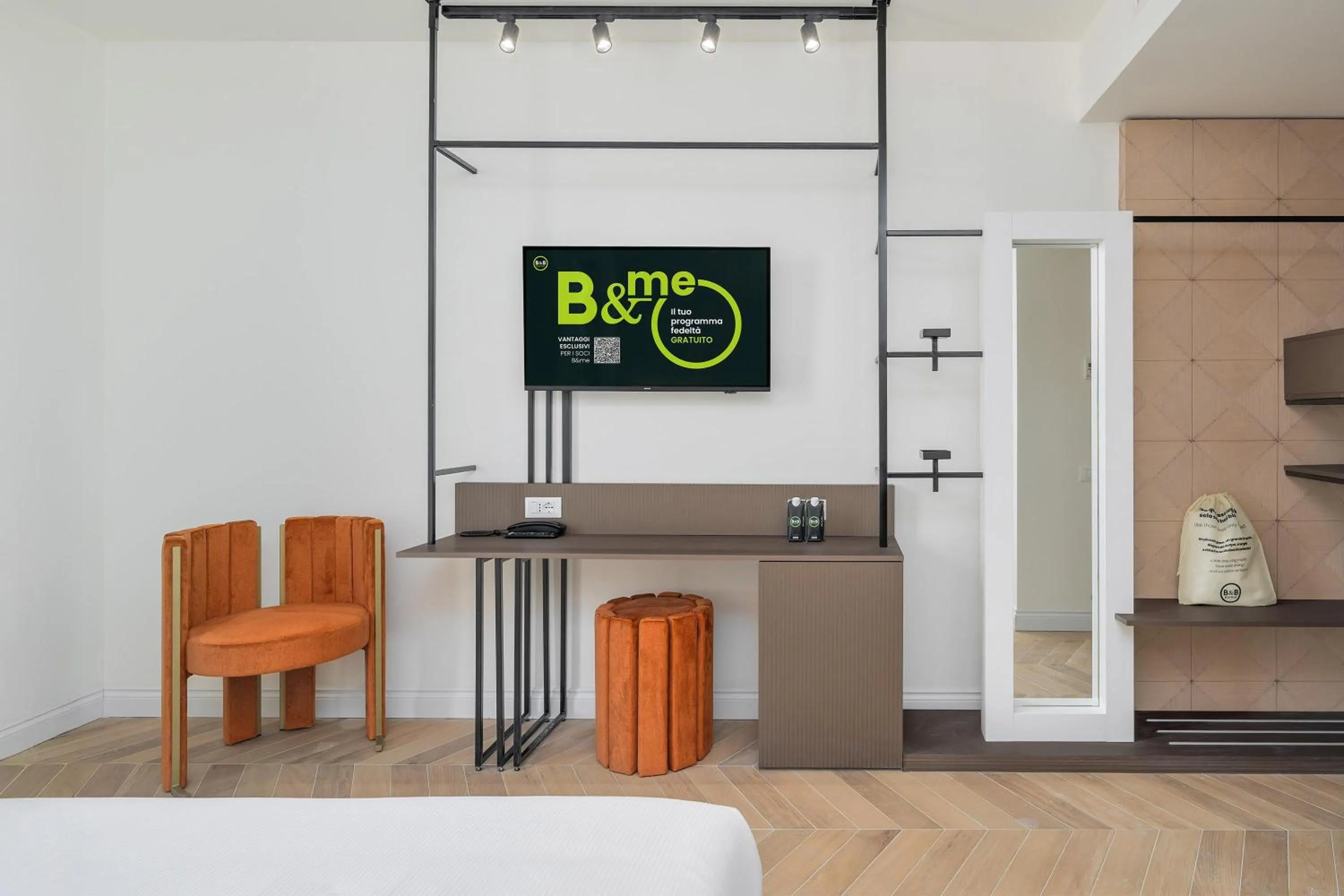 Photo of the whole room in B&B HOTEL Venezia Laguna