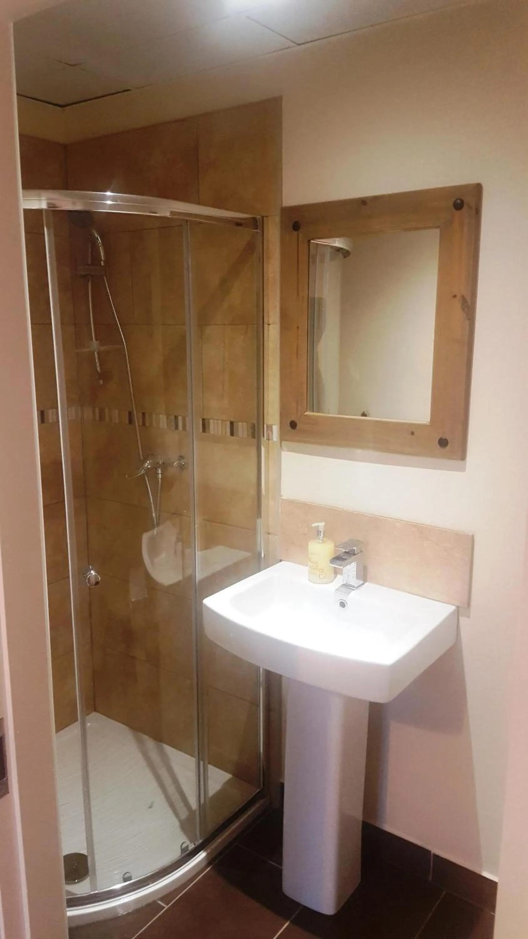 Premier Lodge Central