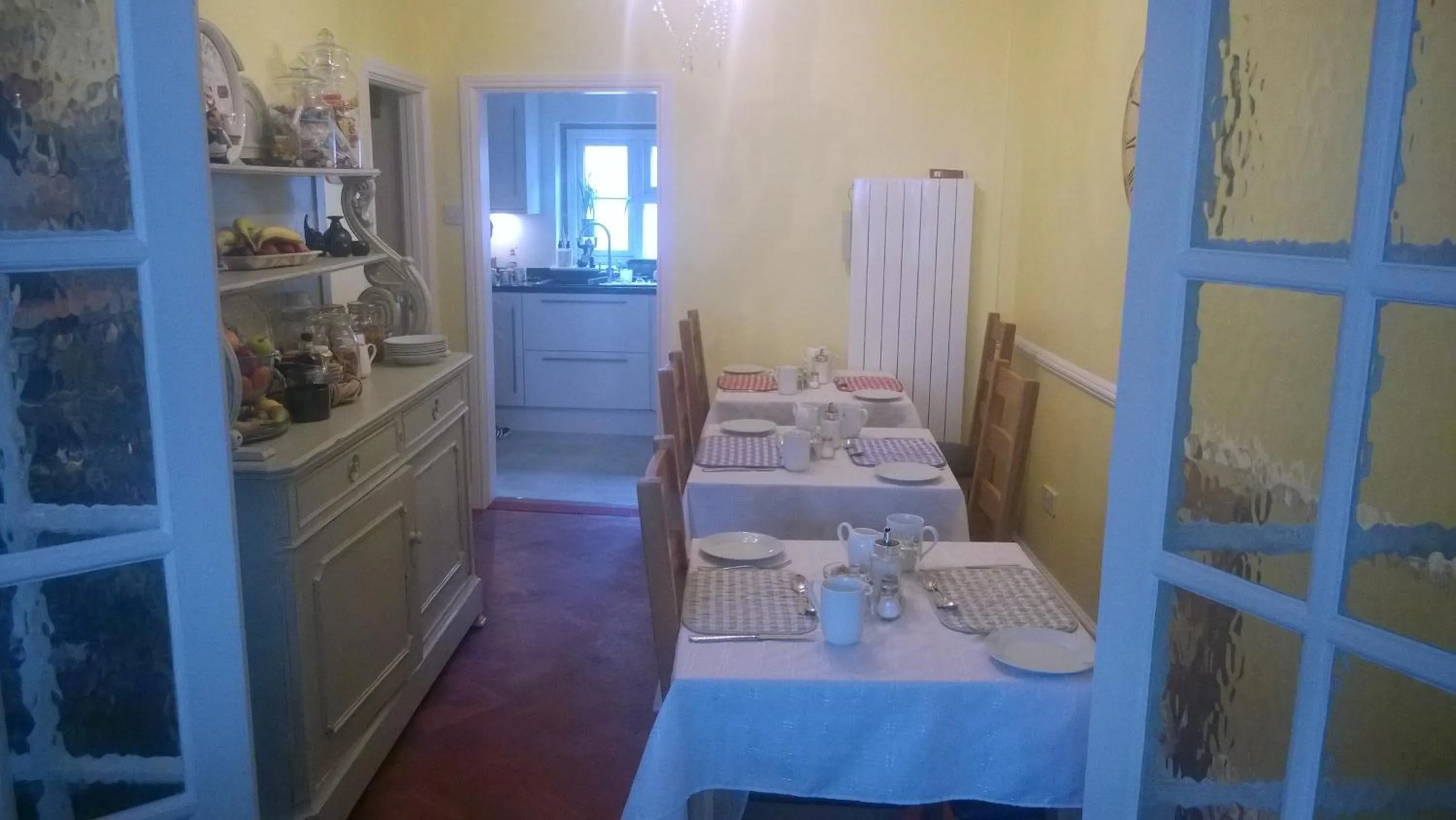 Restaurant/places to eat, Bed in Troy House