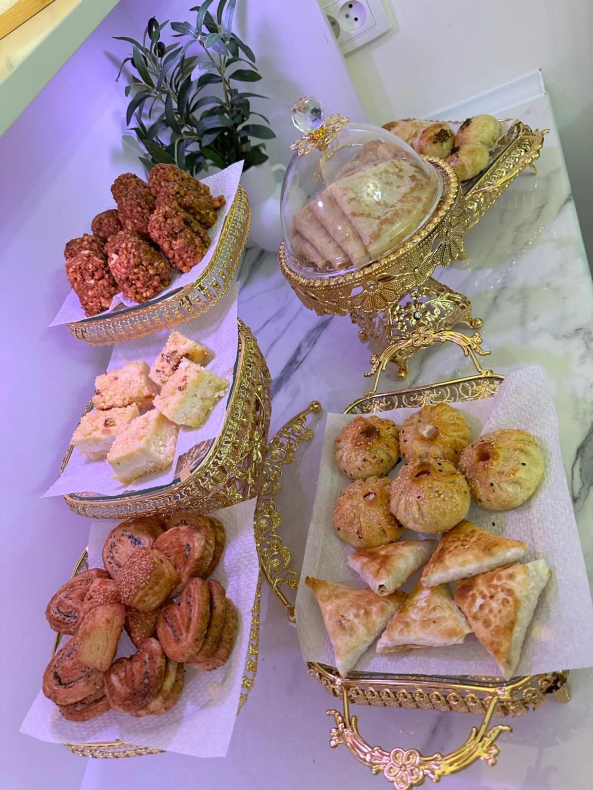 Food in Daro Boutique