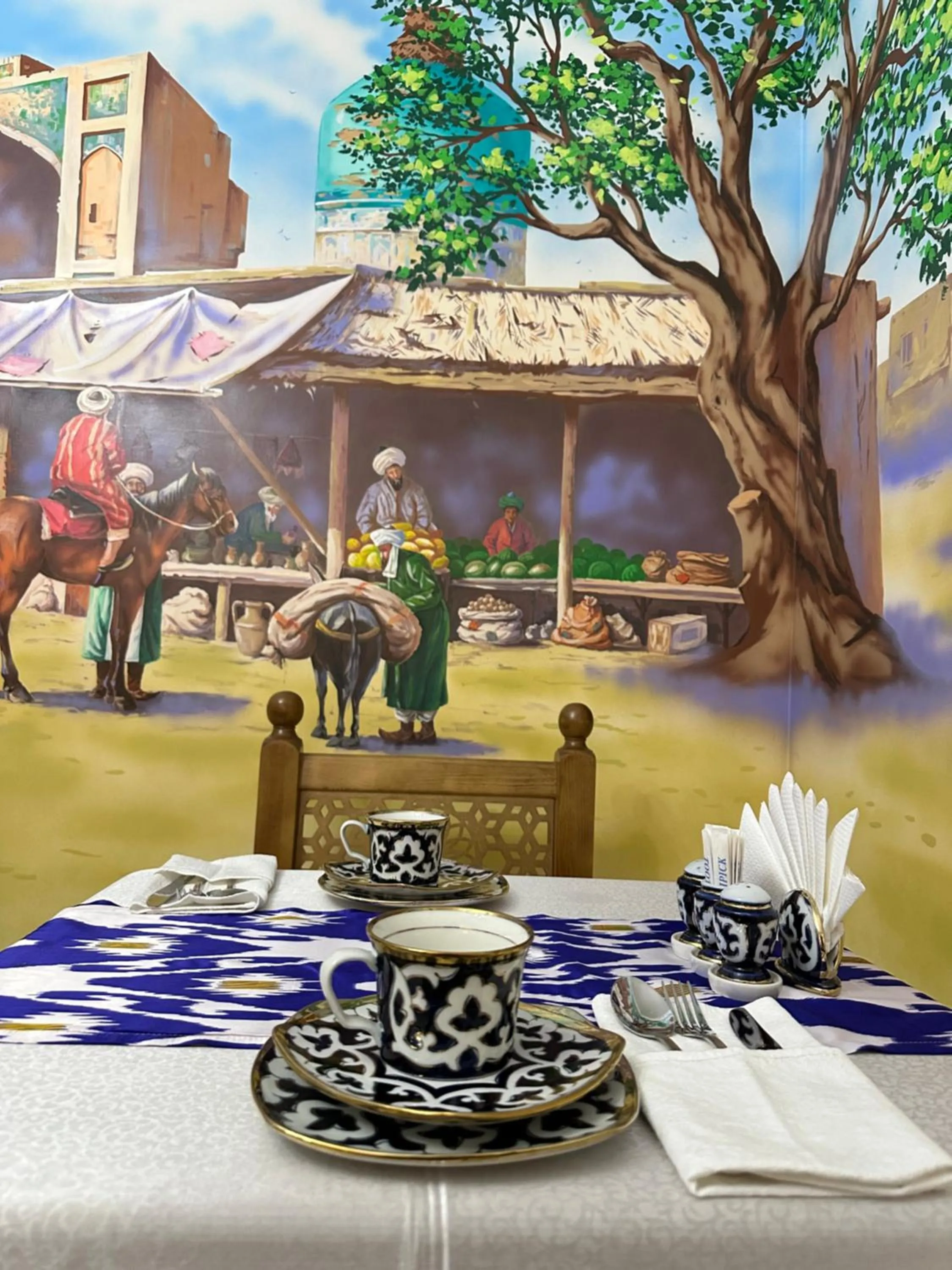 Food and drinks in Daro Boutique