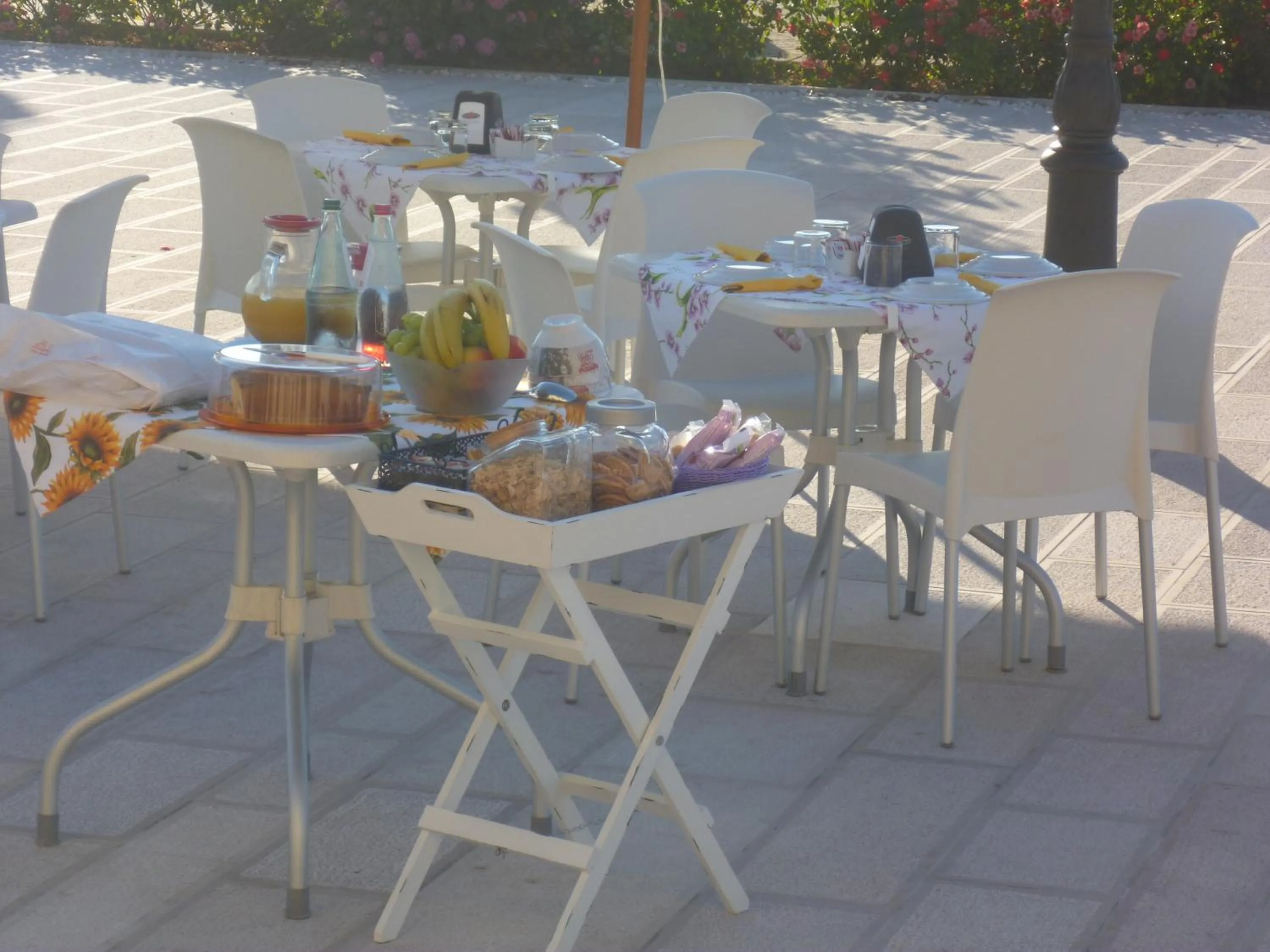 Italian breakfast in Postiglione Country House