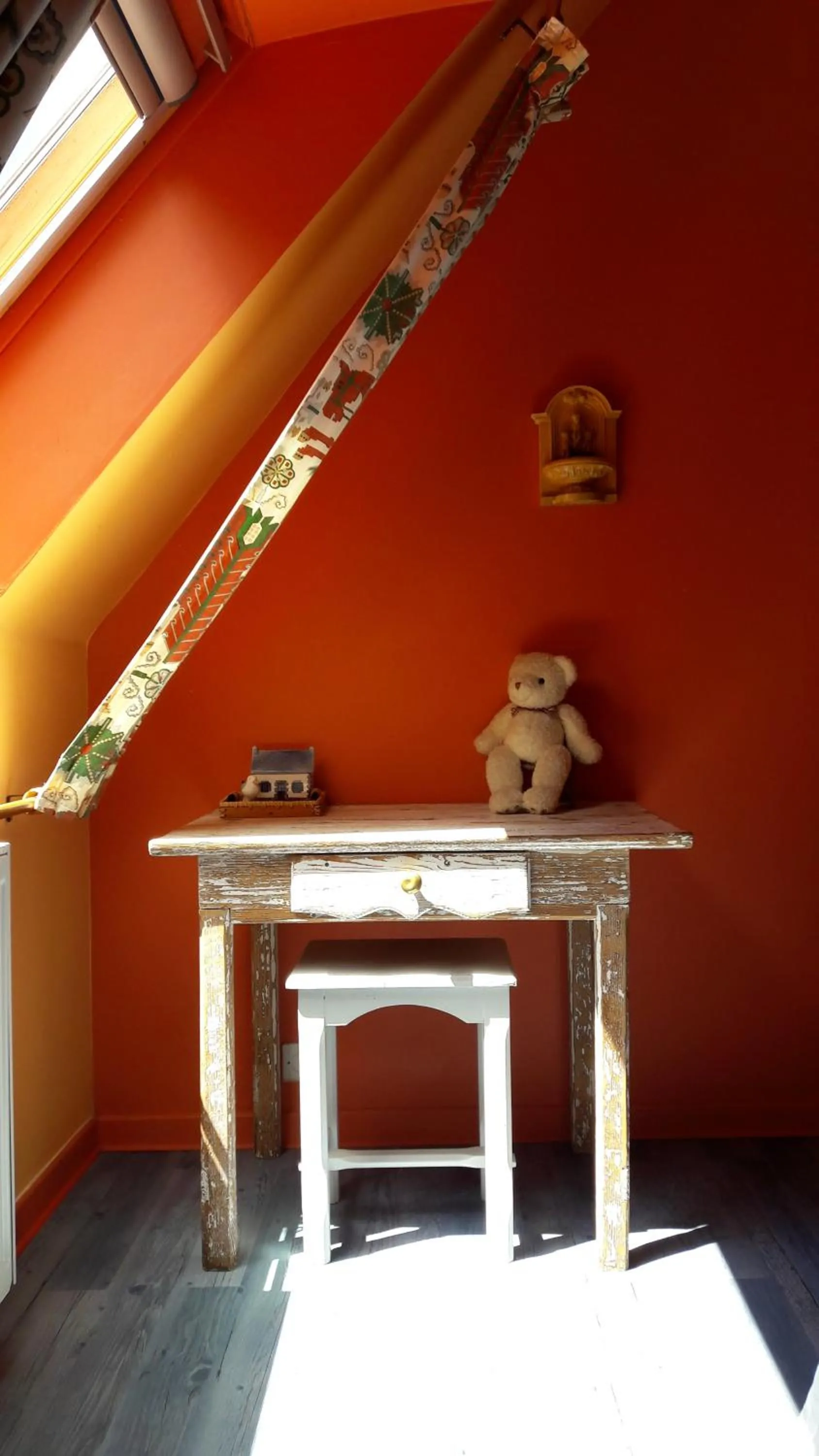 Decorative detail in Maison dans un environnement boisé très calme