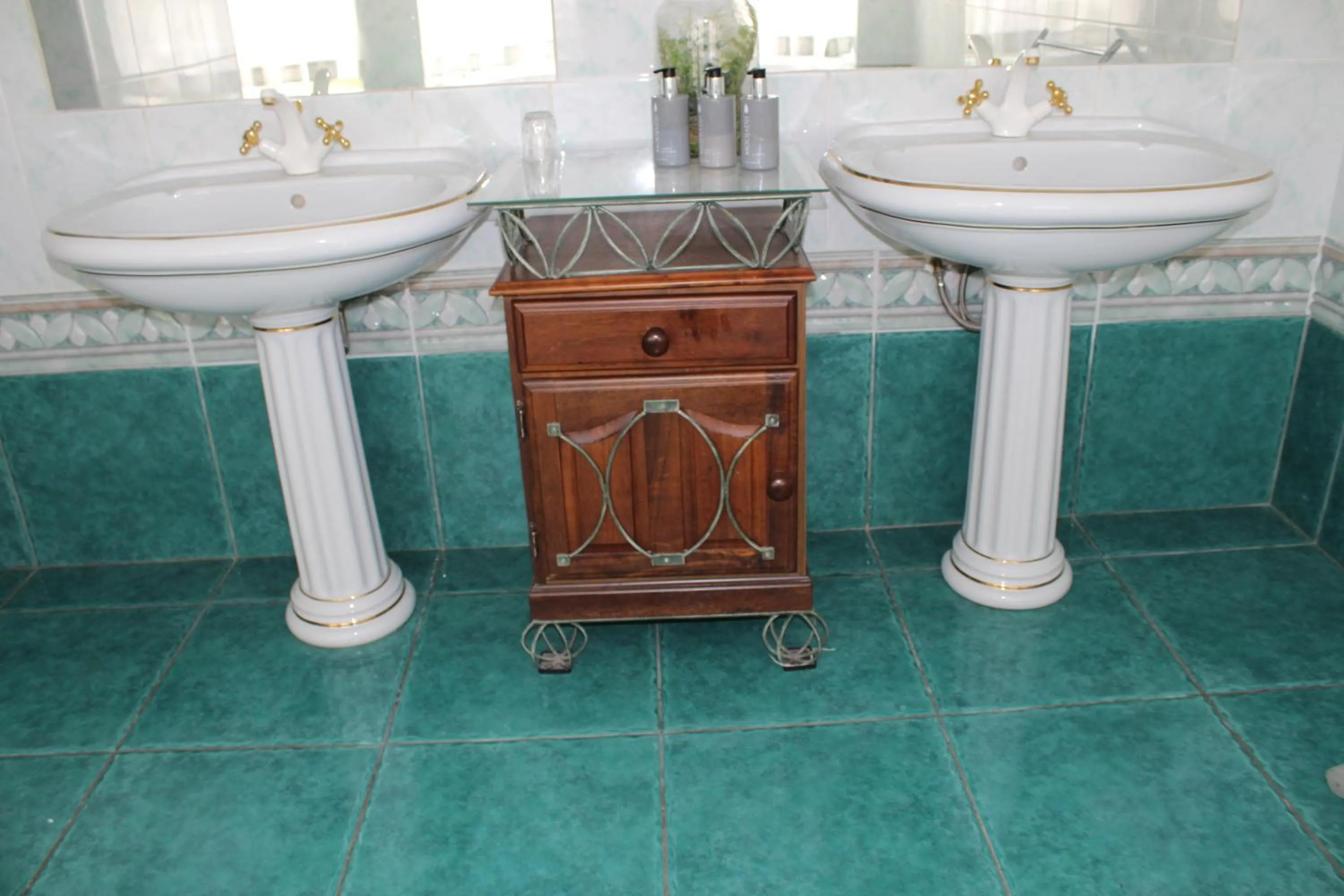 Bathroom in Florentia Guest House