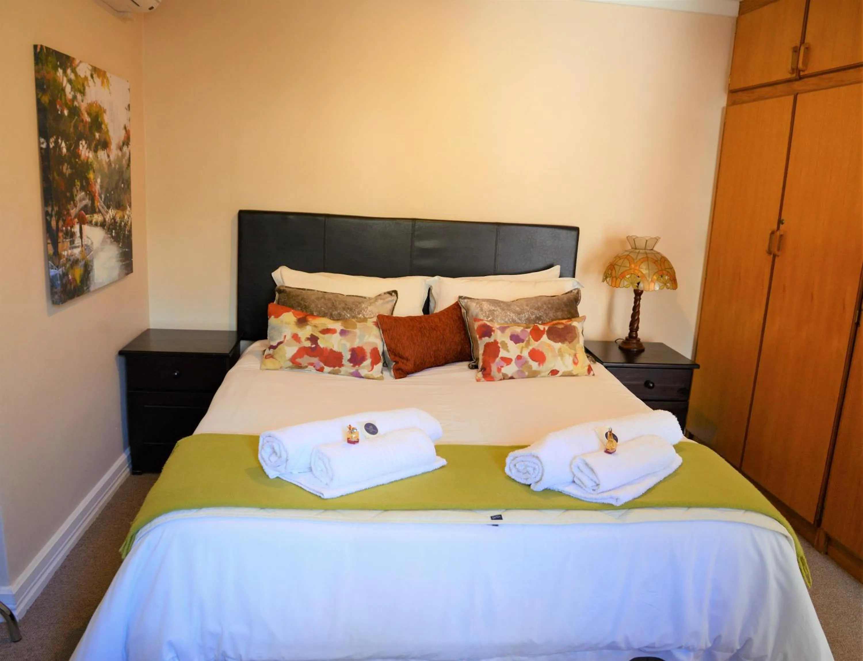 Bedroom, Bed in Florentia Guest House