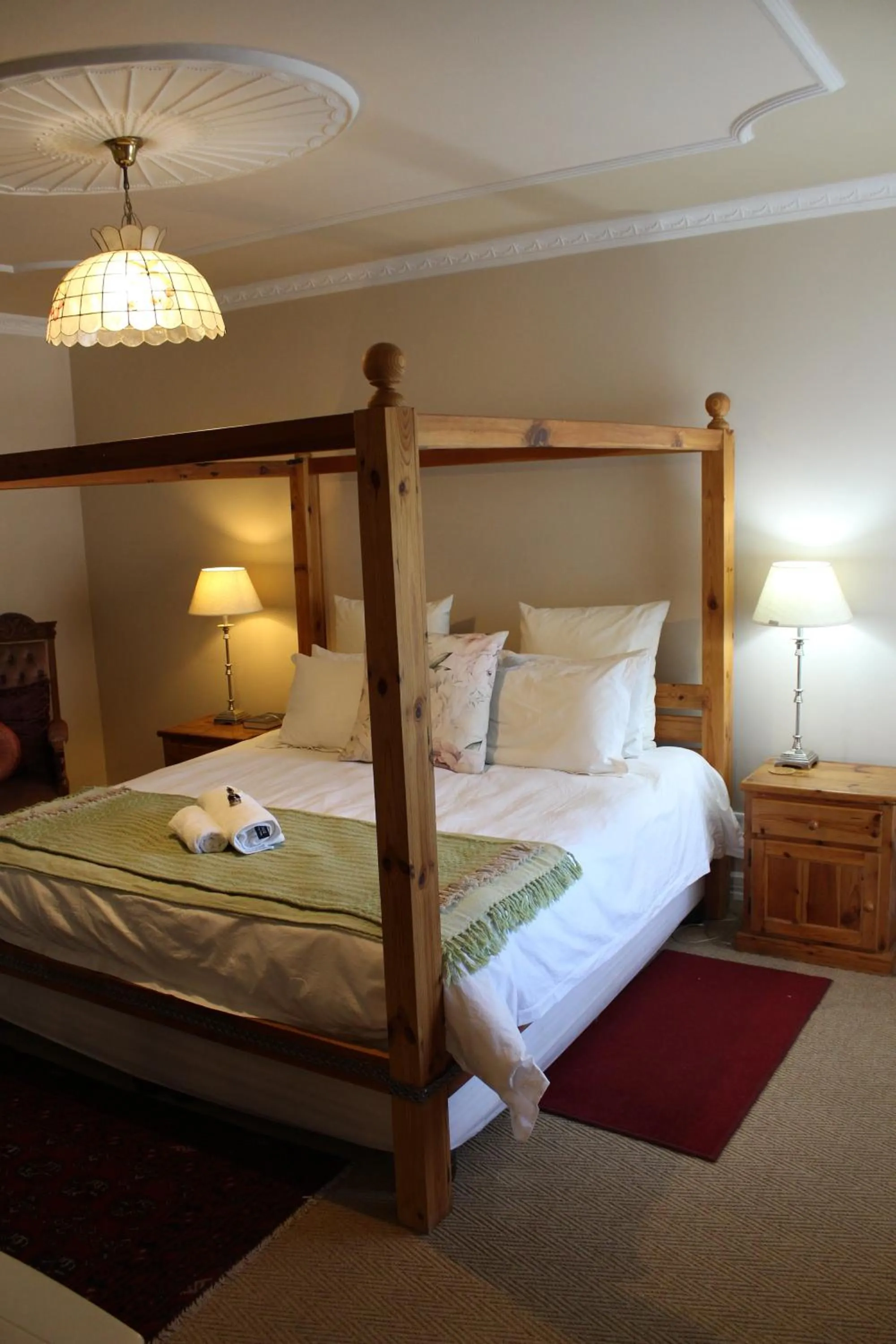 Bedroom, Bed in Florentia Guest House