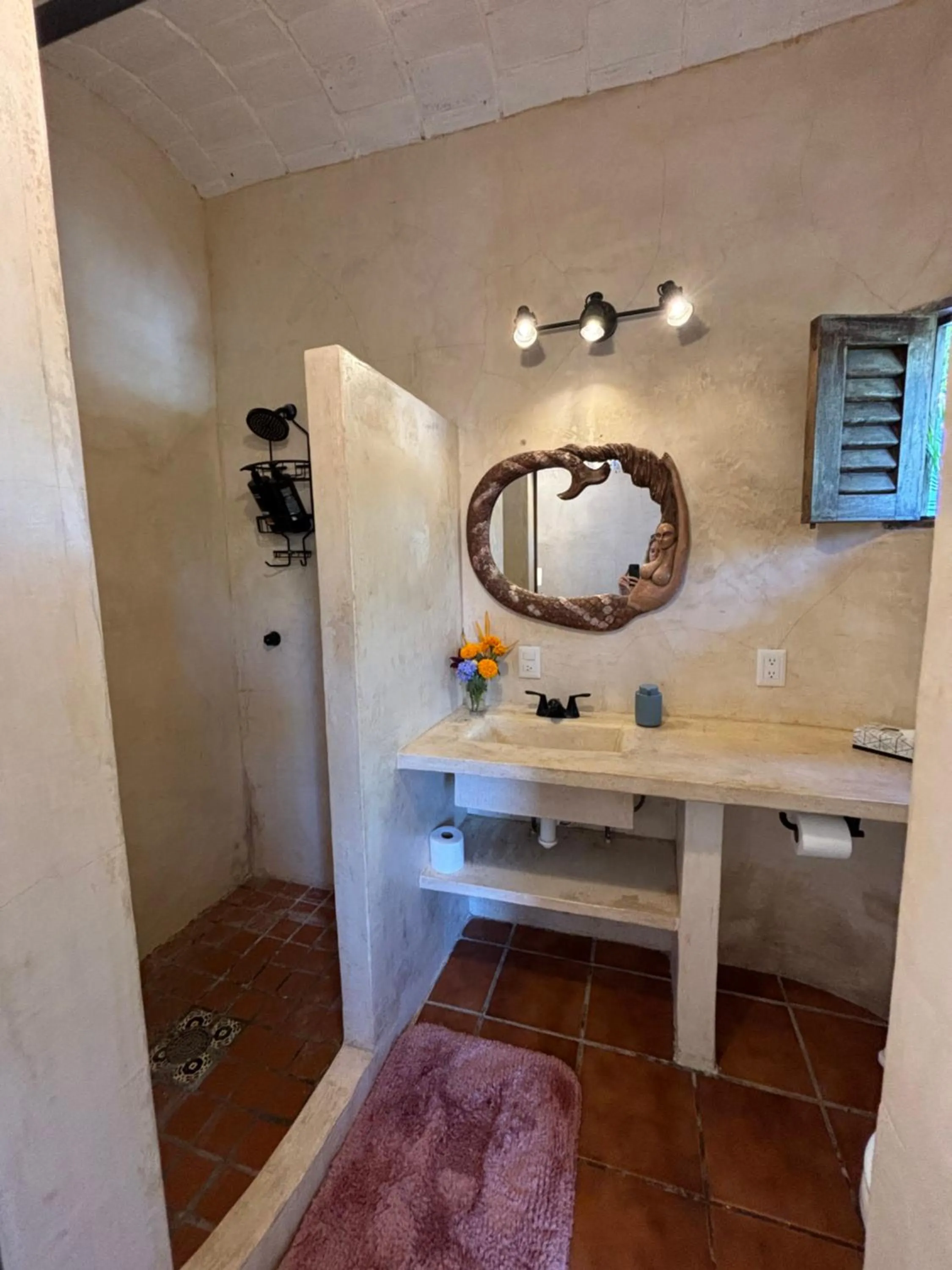 Bathroom in Nomada Wellness Hotel