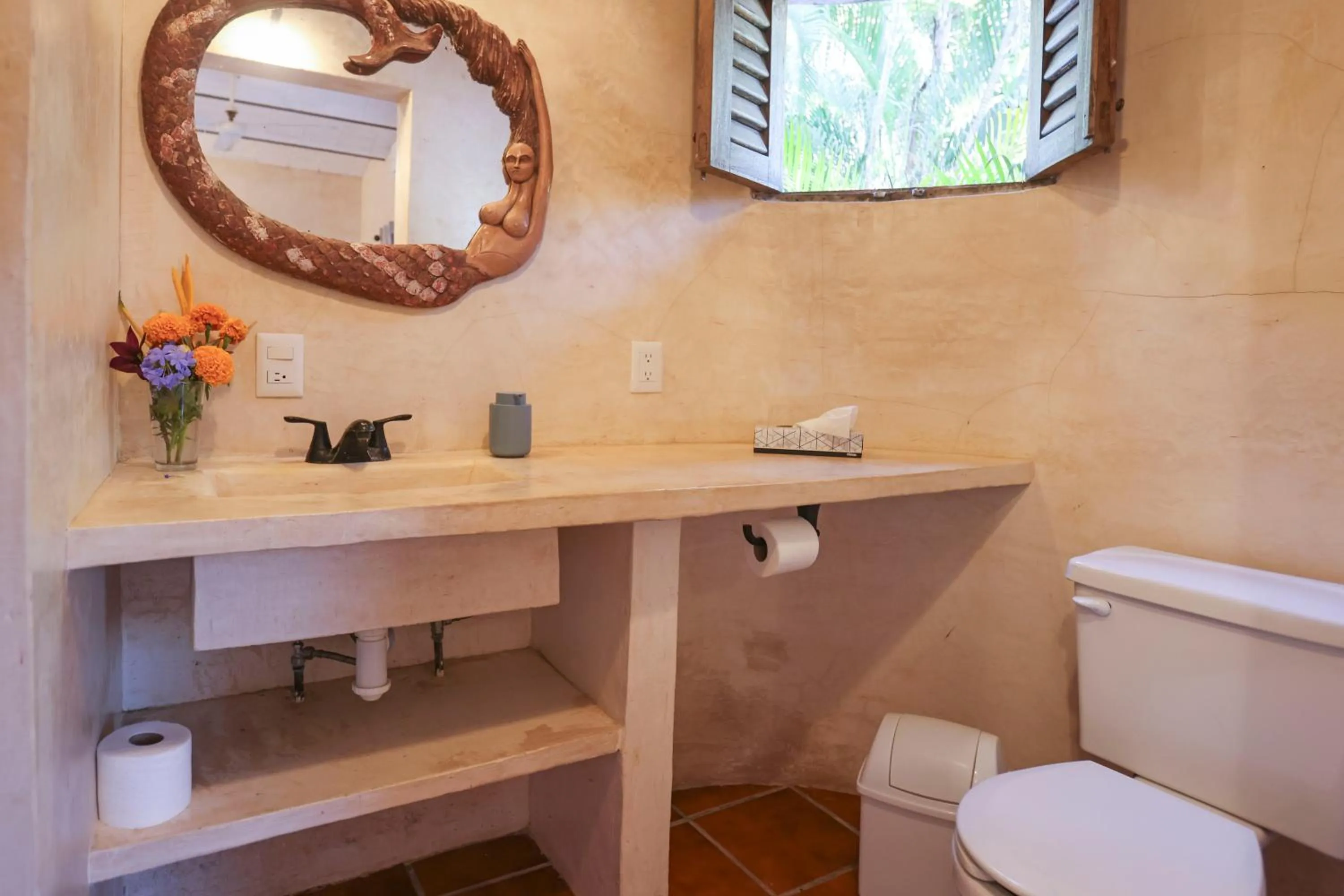 Bathroom in Nomada Wellness Hotel