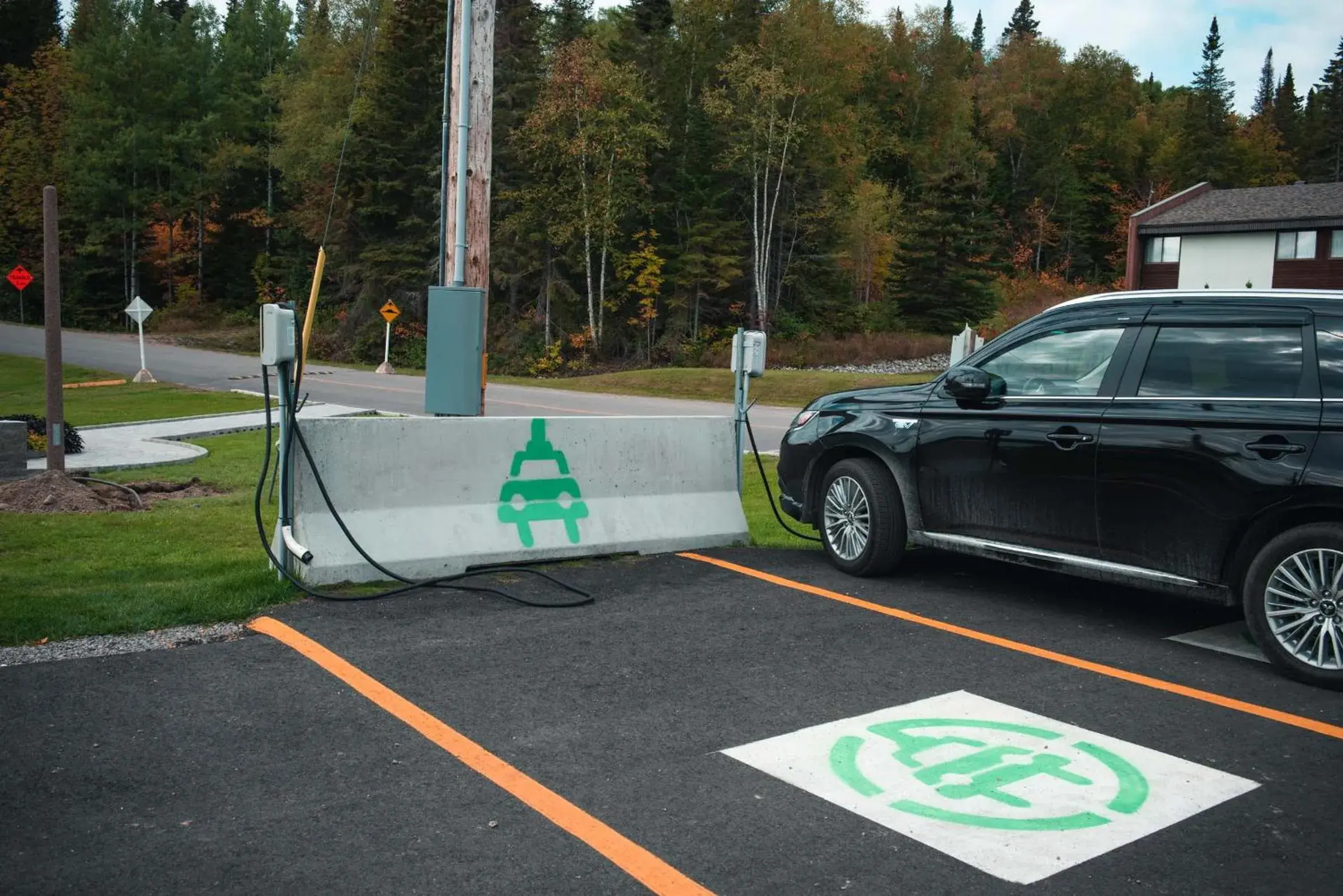 Property building in Ermitage Saint-Antoine Property building in Ermitage Saint-Antoine